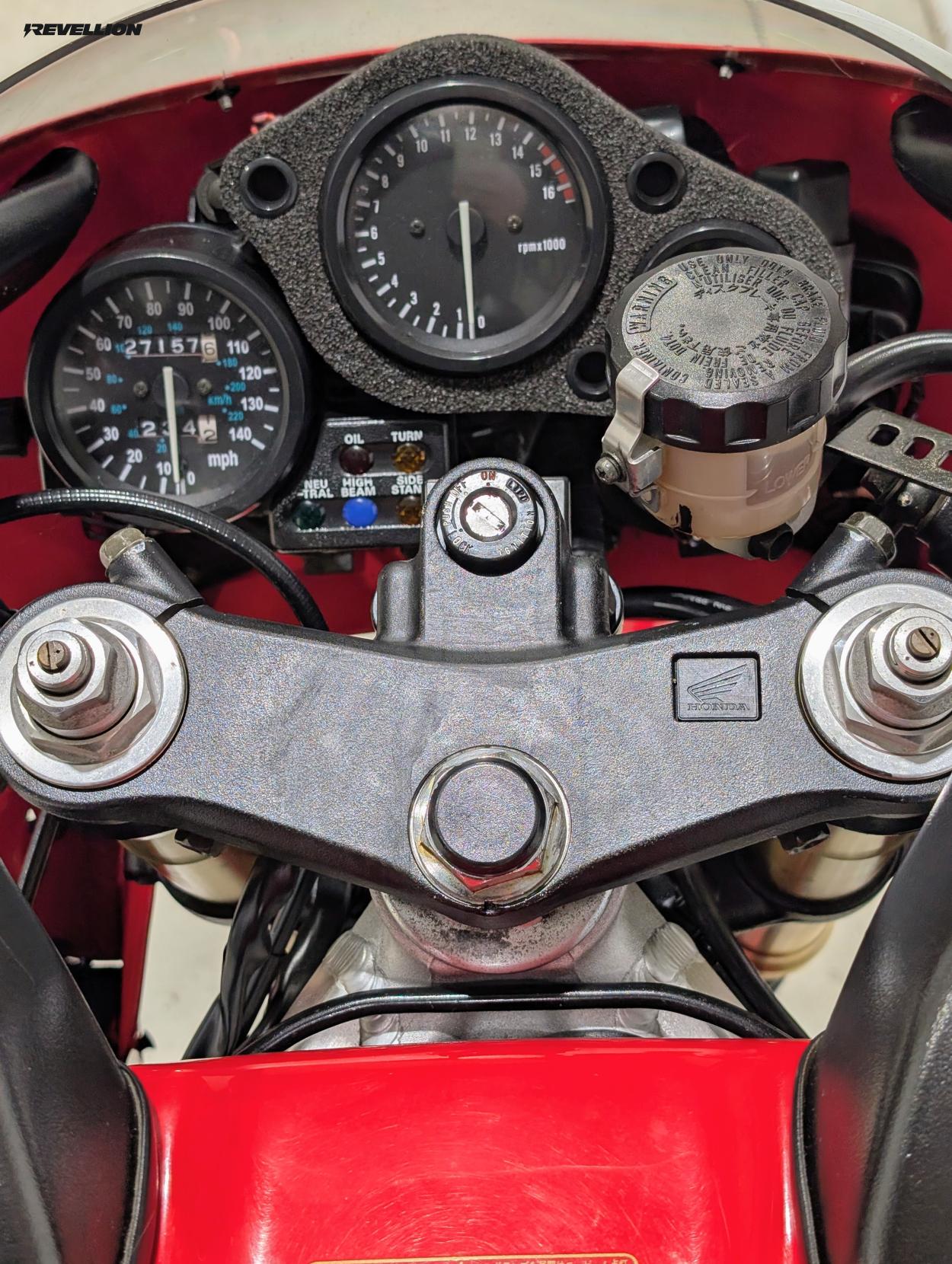 Honda RVF400 400 NC35