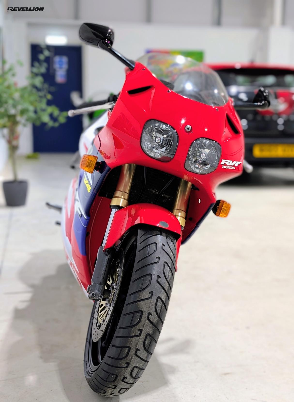 Honda RVF400 400 NC35