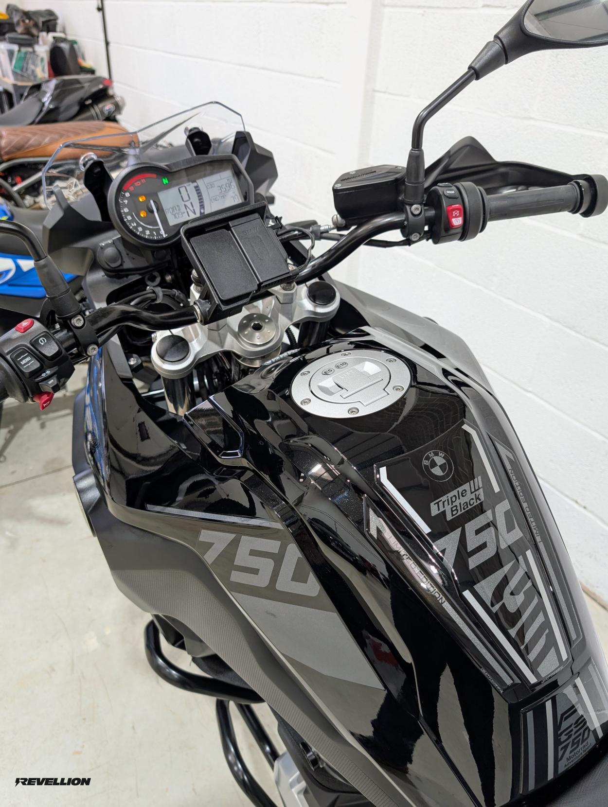 BMW F 750 GS 750 LS Adventure Petrol Manual Euro 5 (77 ps)