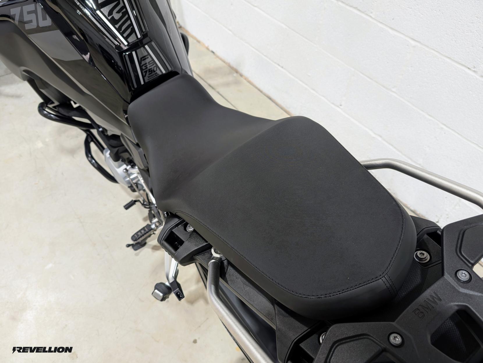 BMW F 750 GS 750 LS Adventure Petrol Manual Euro 5 (77 ps)