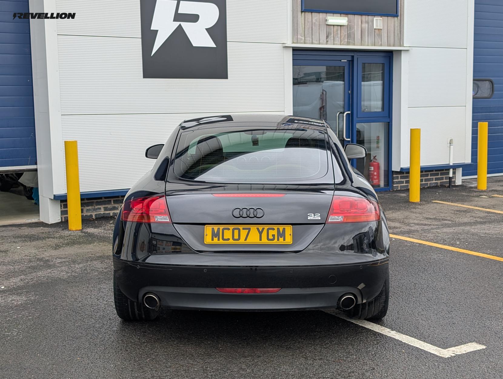 Audi TT 3.2 TFSI V6 Coupe 3dr Petrol S Tronic quattro Euro 4 (250 ps)