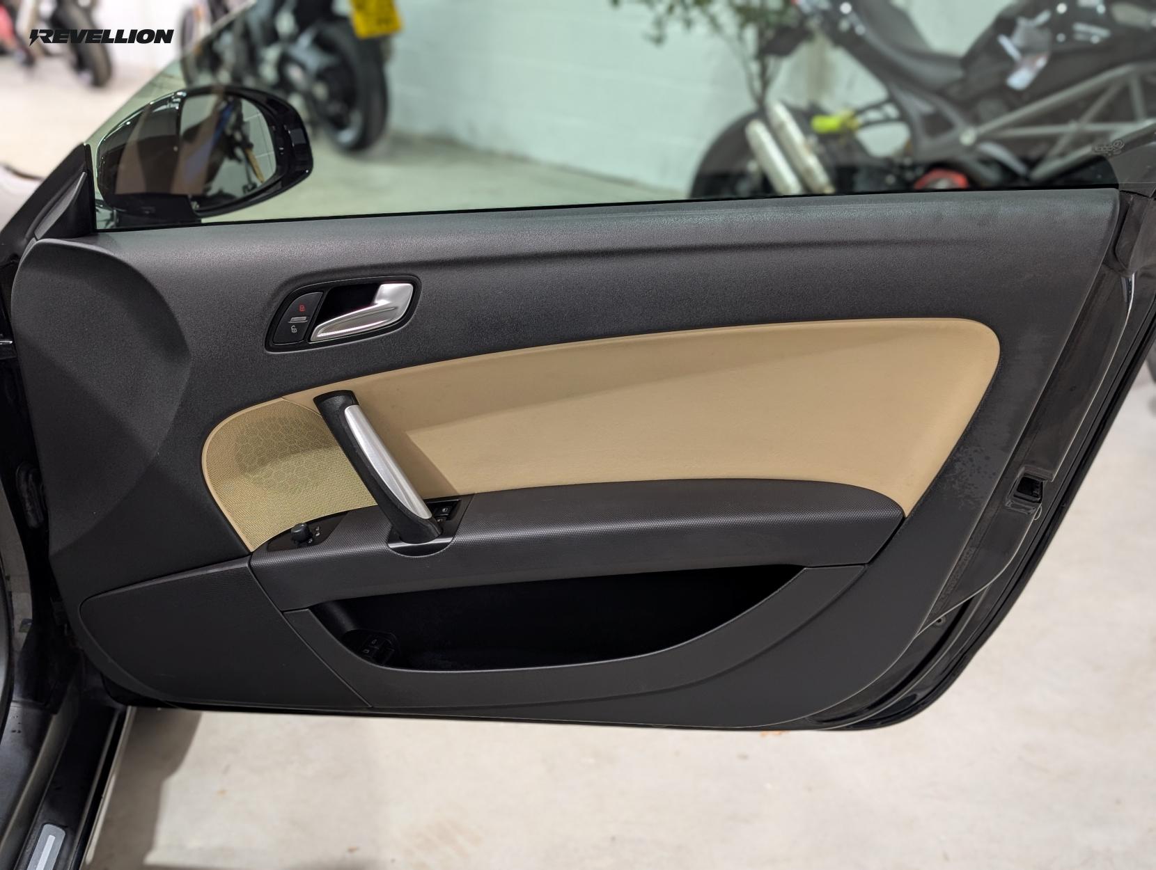 Audi TT 3.2 TFSI V6 Coupe 3dr Petrol S Tronic quattro Euro 4 (250 ps)