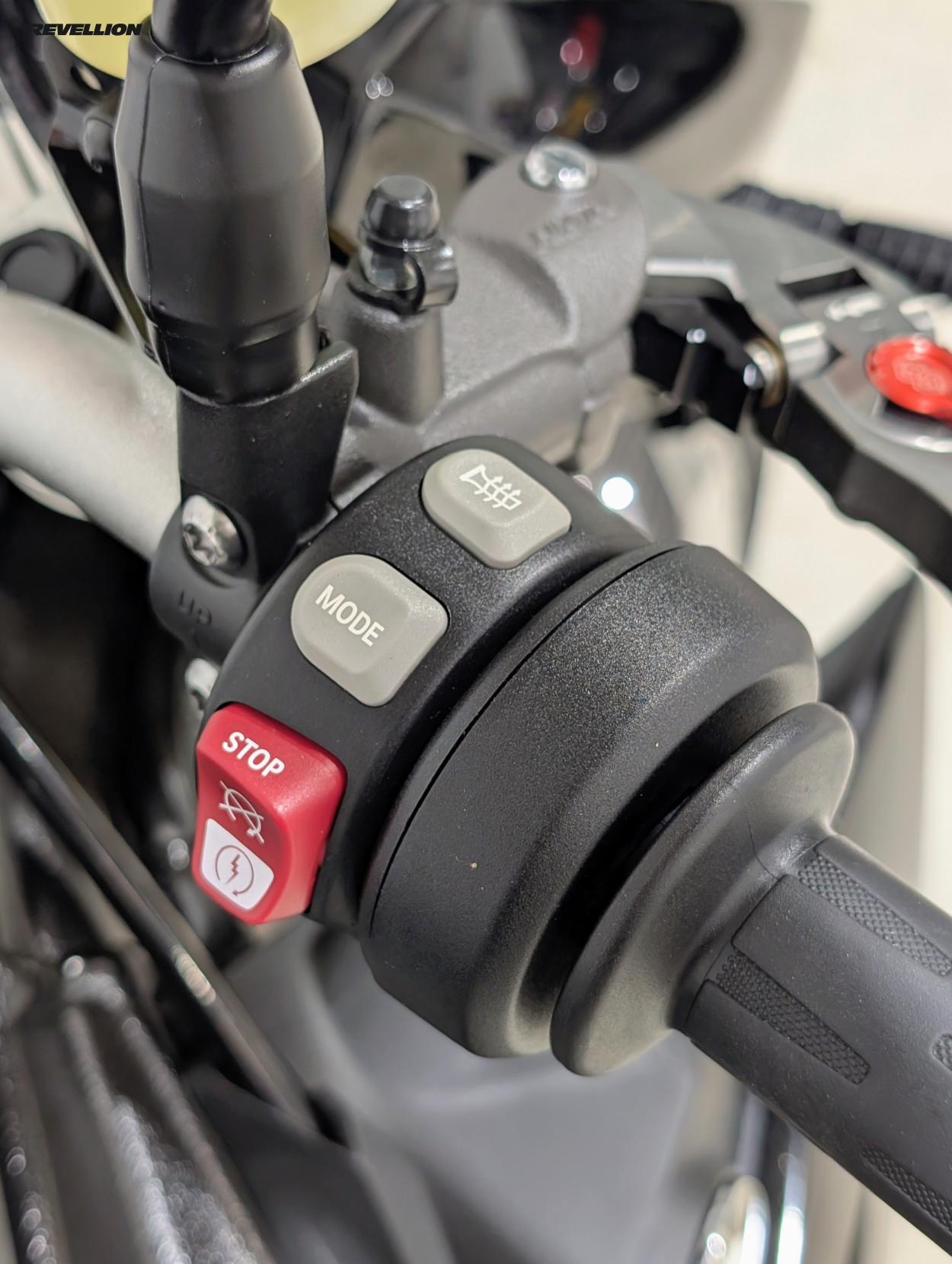 BMW S 1000 R 1000 Naked Petrol Manual (160 ps)