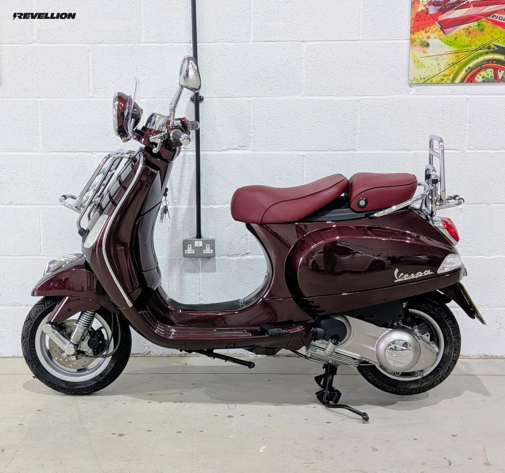 Piaggio LXV 125 ie  125 VIE DELLA MODA