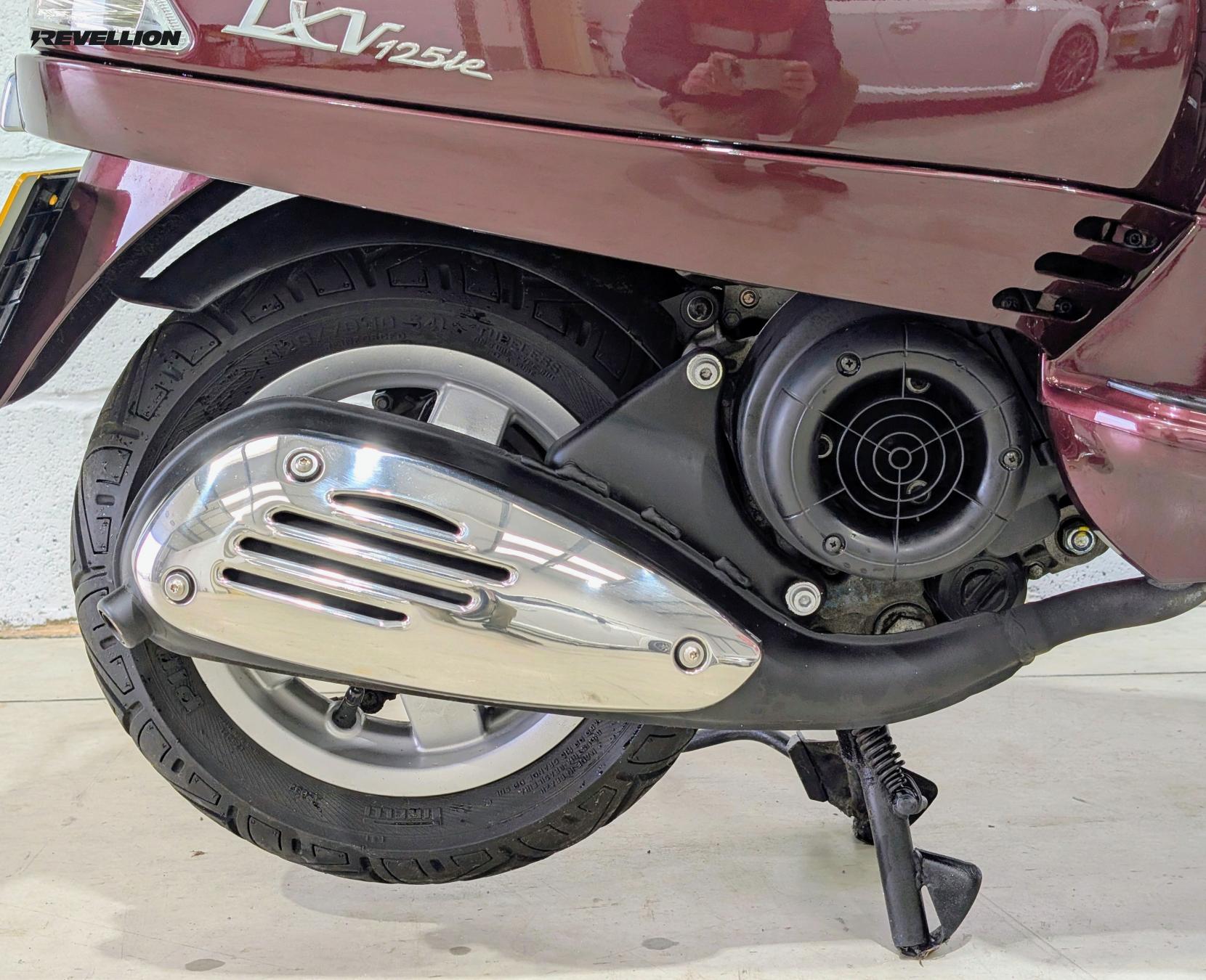 Piaggio LXV 125 ie  125 VIE DELLA MODA