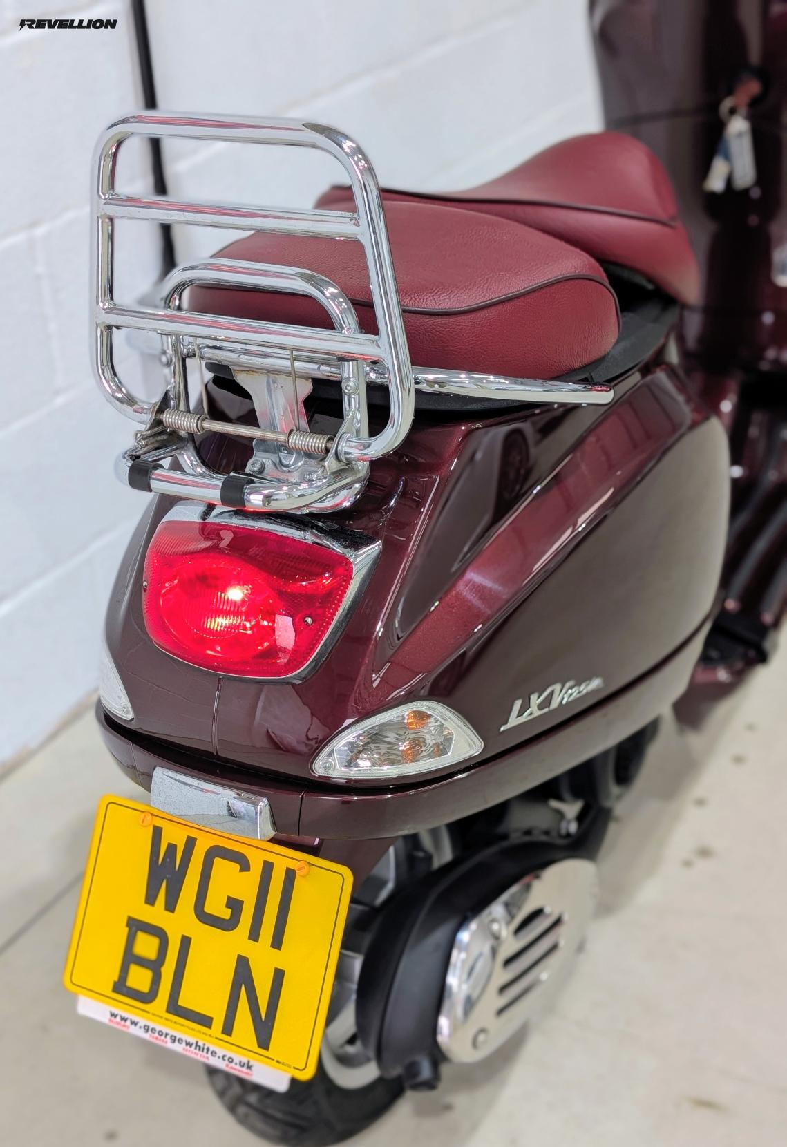 Piaggio LXV 125 ie  125 VIE DELLA MODA