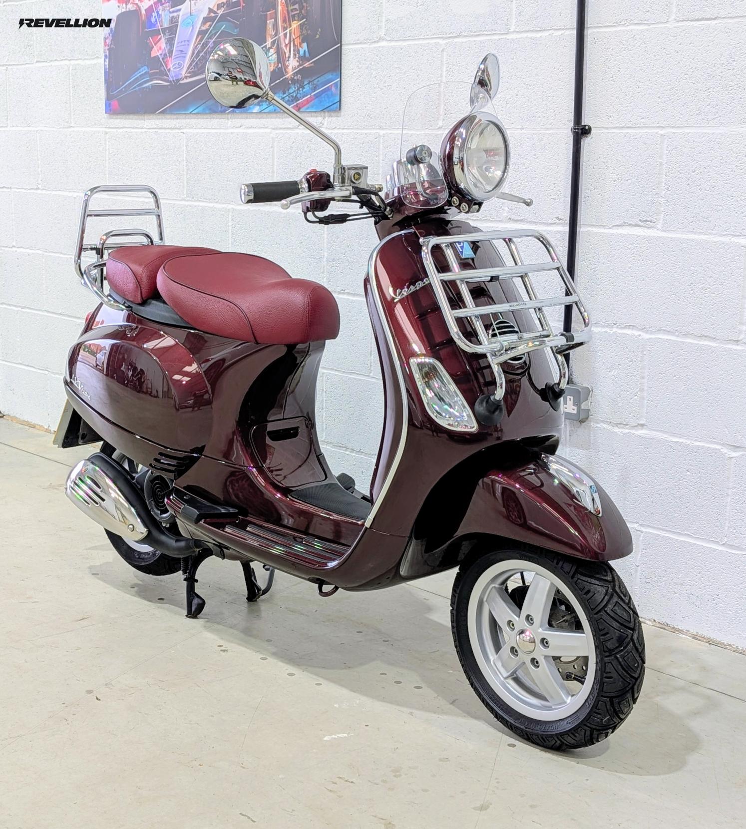 Piaggio LXV 125 ie  125 VIE DELLA MODA