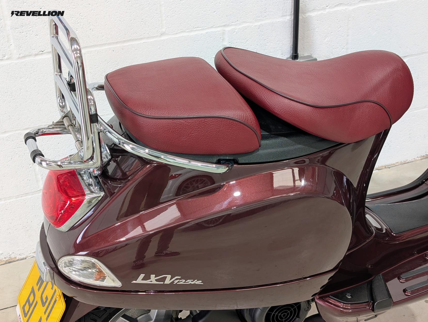 Piaggio LXV 125 ie  125 VIE DELLA MODA