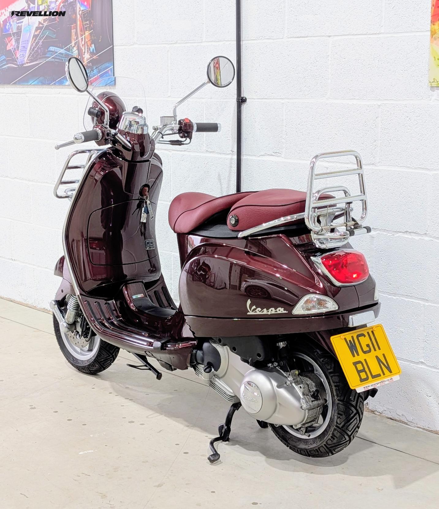 Piaggio LXV 125 ie  125 VIE DELLA MODA