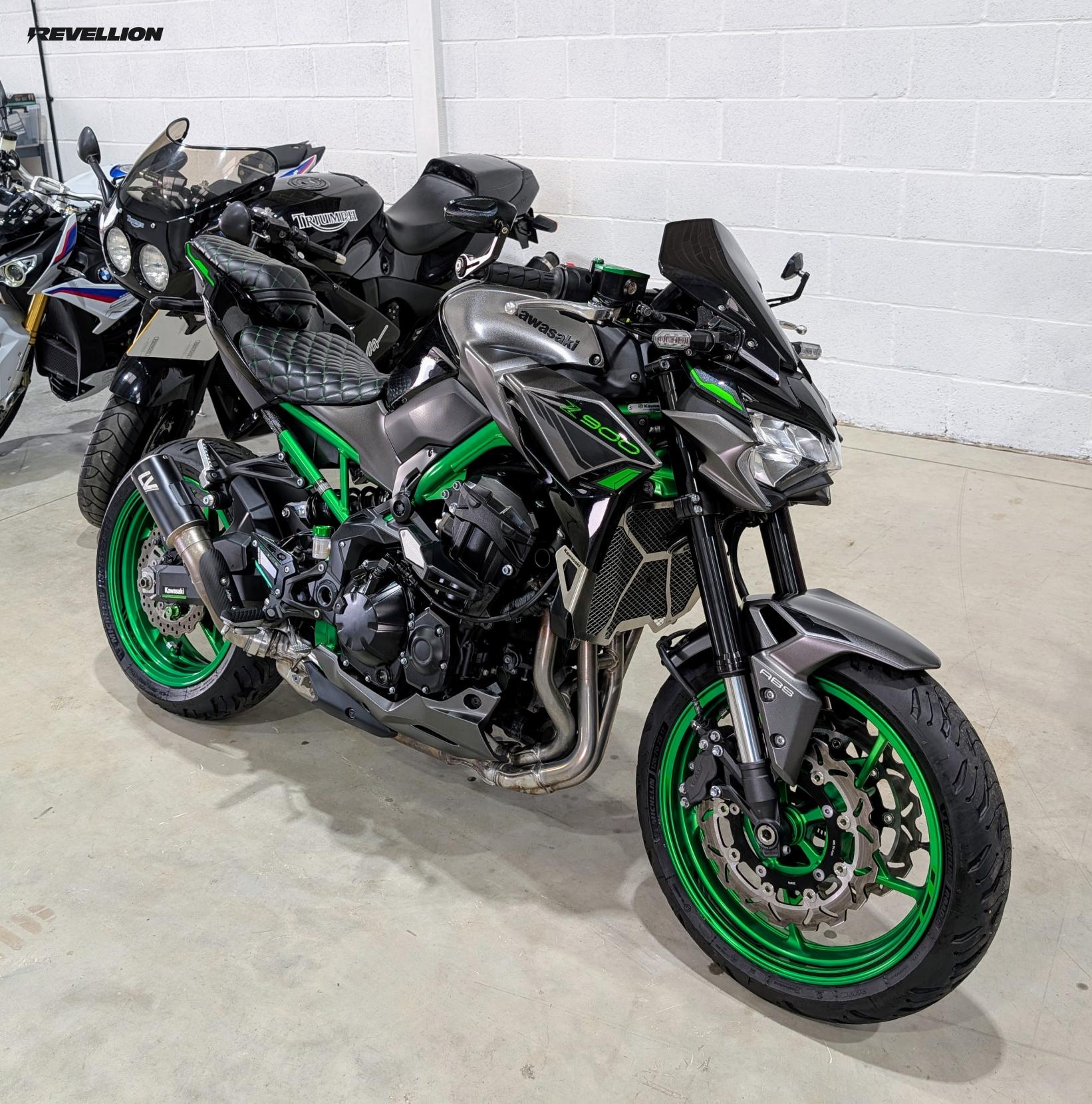 Kawasaki Z900 900 Supernaked Petrol Manual Euro 5 (125 ps)