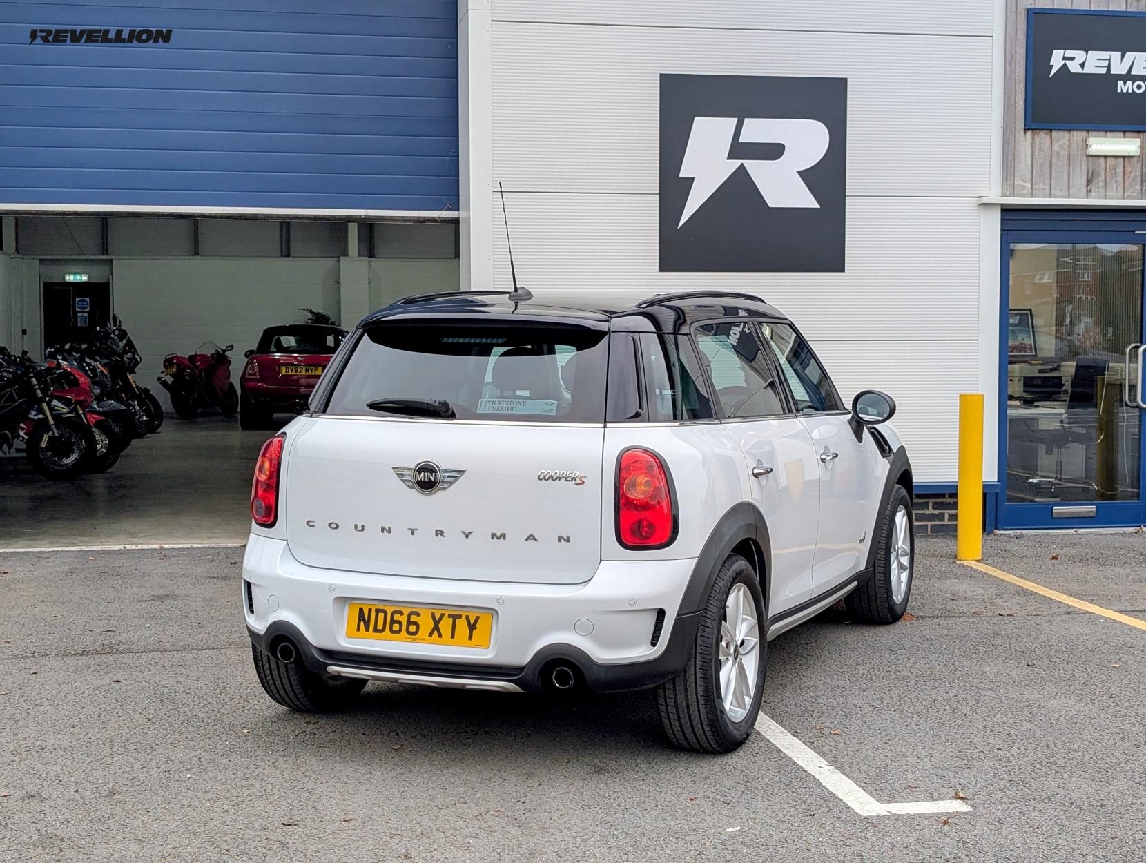MINI Countryman 1.6 Cooper S SUV 5dr Petrol Manual ALL4 Euro 5 (s/s) (184 ps)
