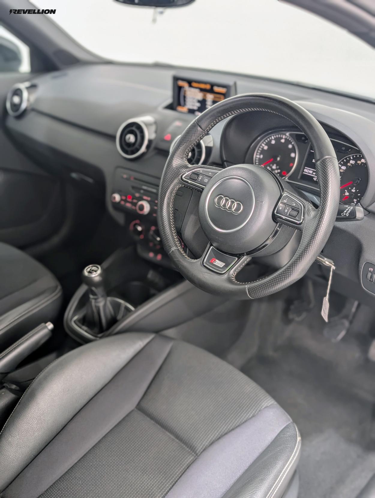 Audi A1 1.4 TFSI S line Style Edition Hatchback 3dr Petrol Manual Euro 5 (s/s) (122 ps)