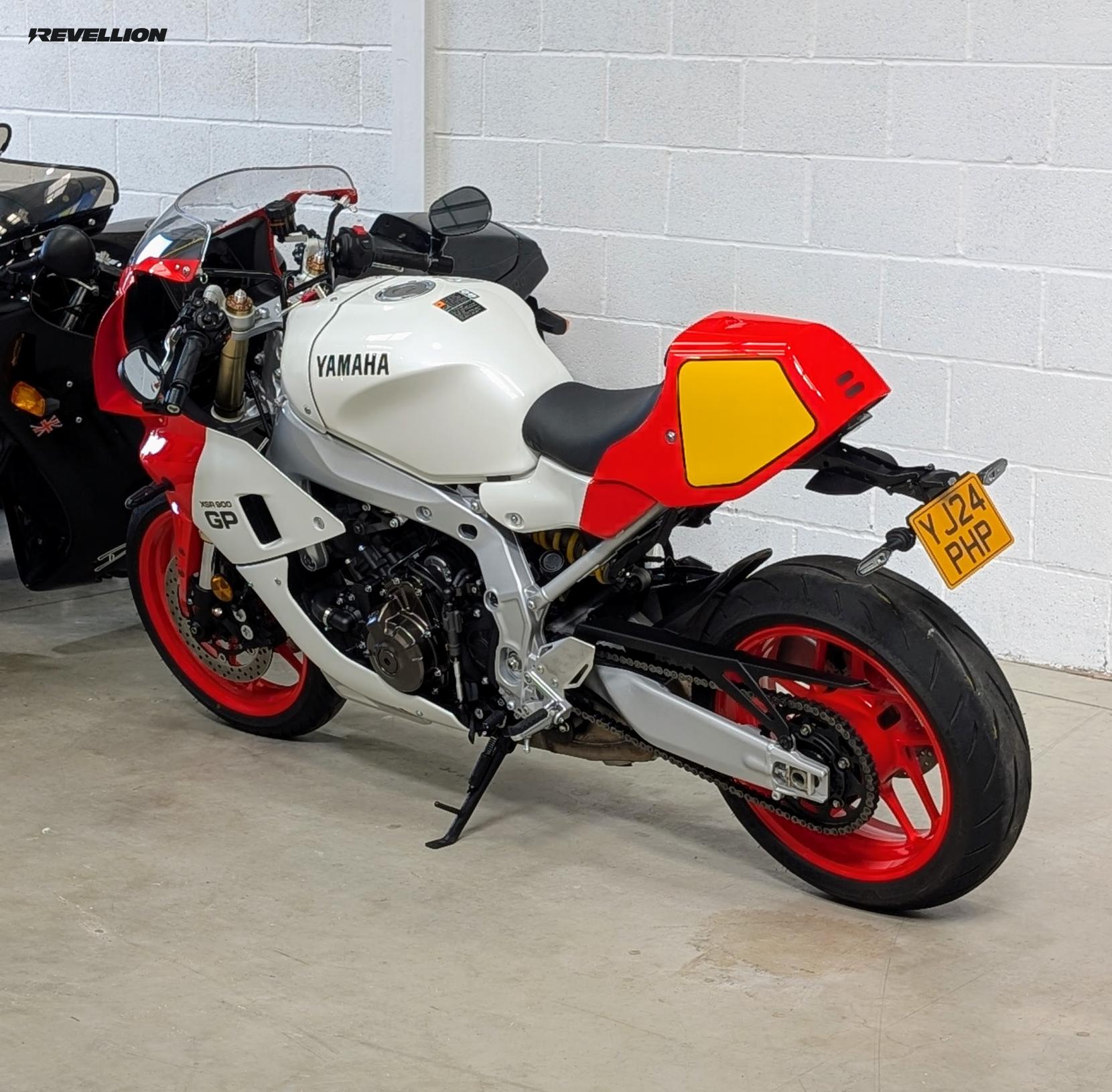 Yamaha XSR900 900 GP Sport Heritage Petrol Manual Euro 5 (119 ps)