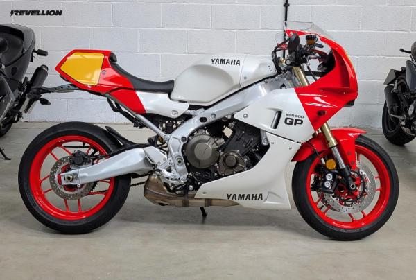 Yamaha XSR900 900 GP Sport Heritage Petrol Manual Euro 5 (119 ps)