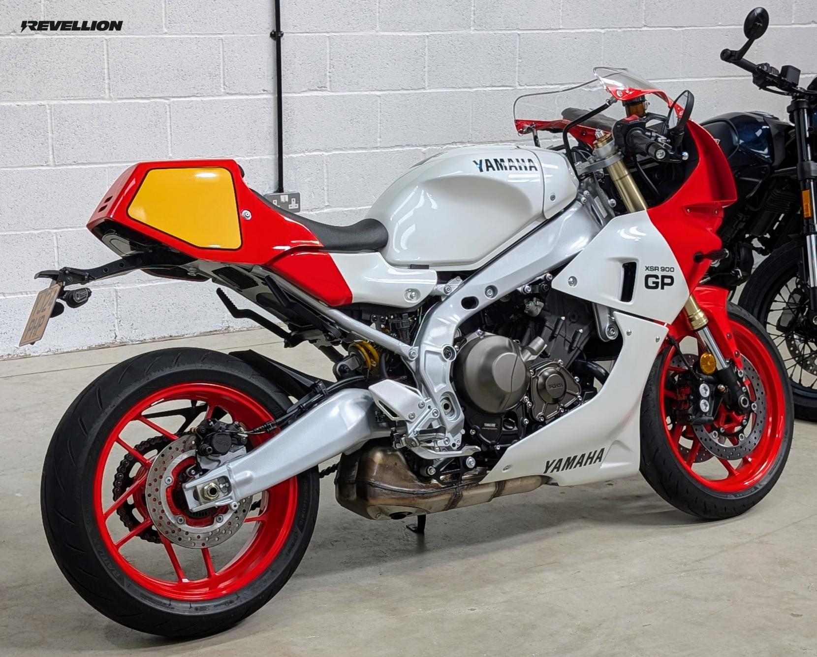 Yamaha XSR900 900 GP Sport Heritage Petrol Manual Euro 5 (119 ps)
