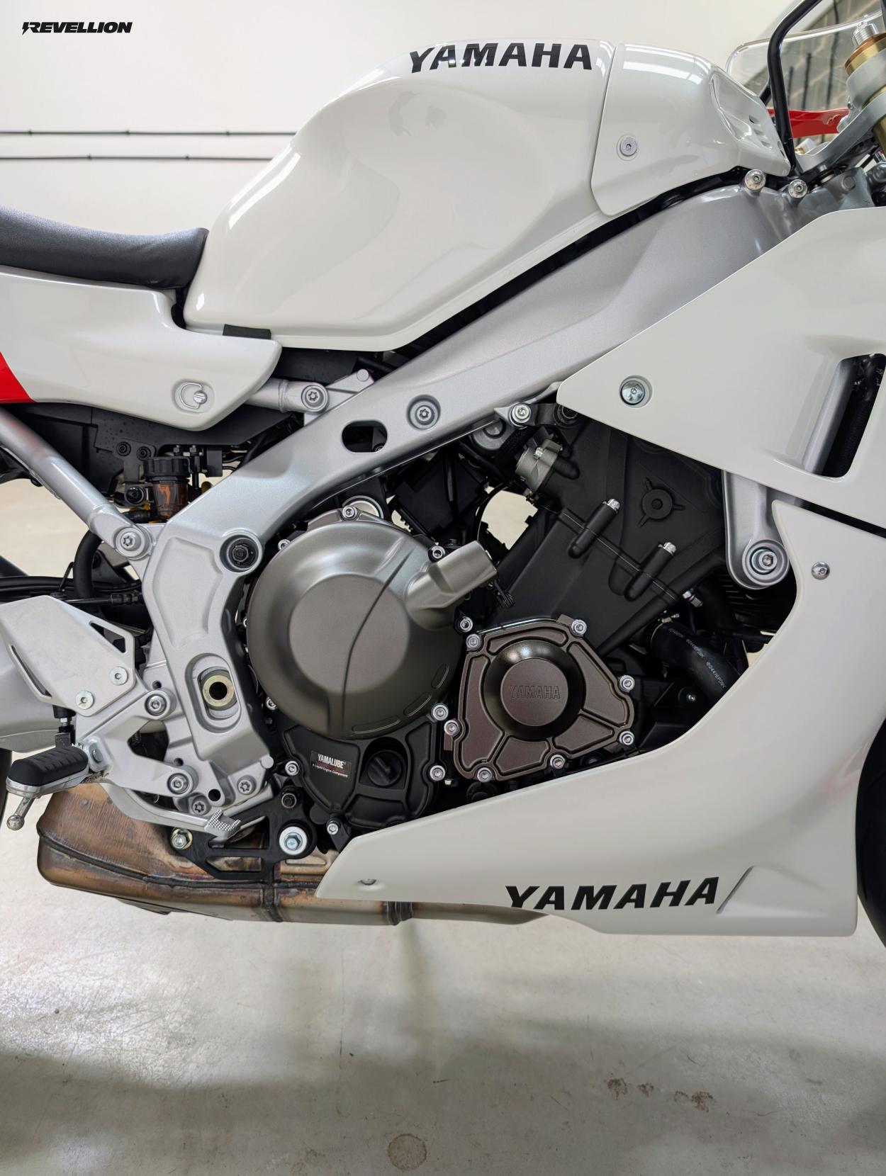 Yamaha XSR900 900 GP Sport Heritage Petrol Manual Euro 5 (119 ps)