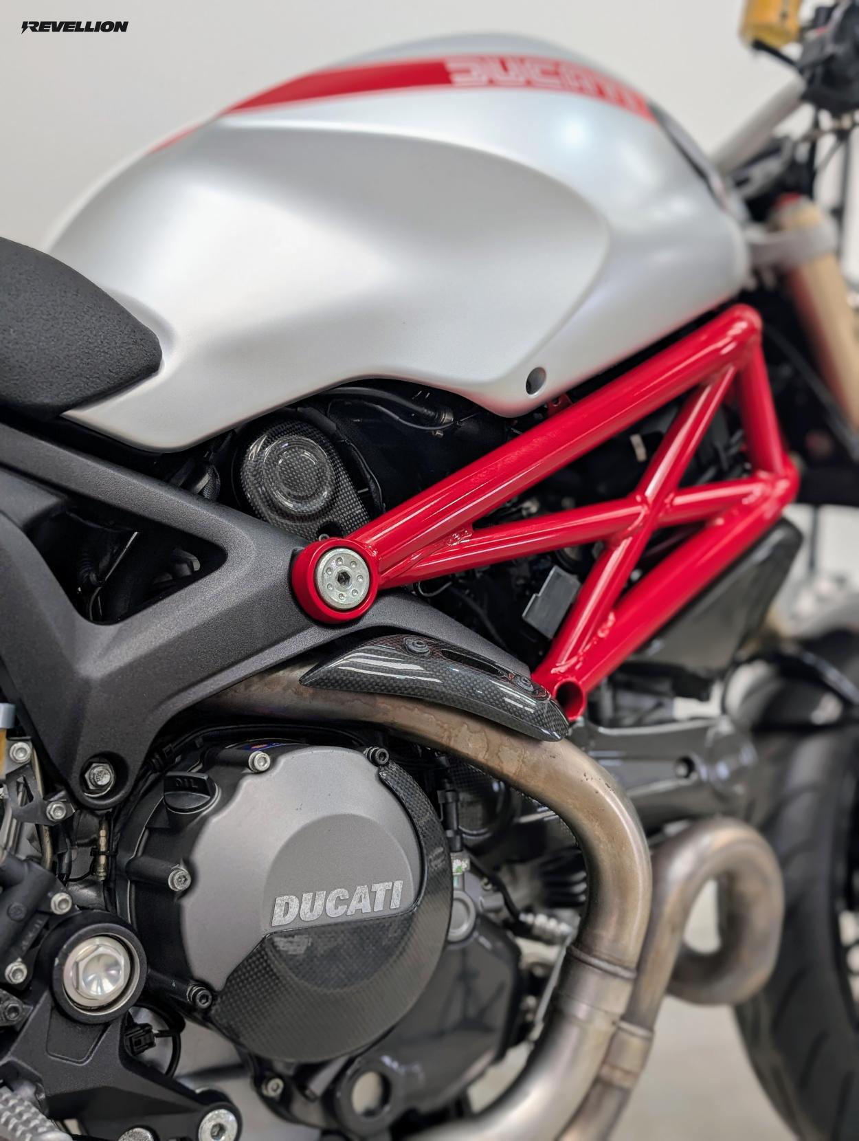 Ducati Monster 1100 1100 Naked Petrol Manual (95 ps)