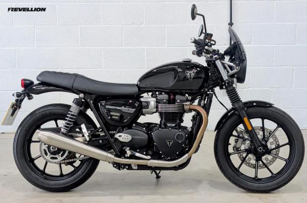Triumph Speed Twin 900 900   Roadster/Retro Petrol   Euro 5 (65 ps)