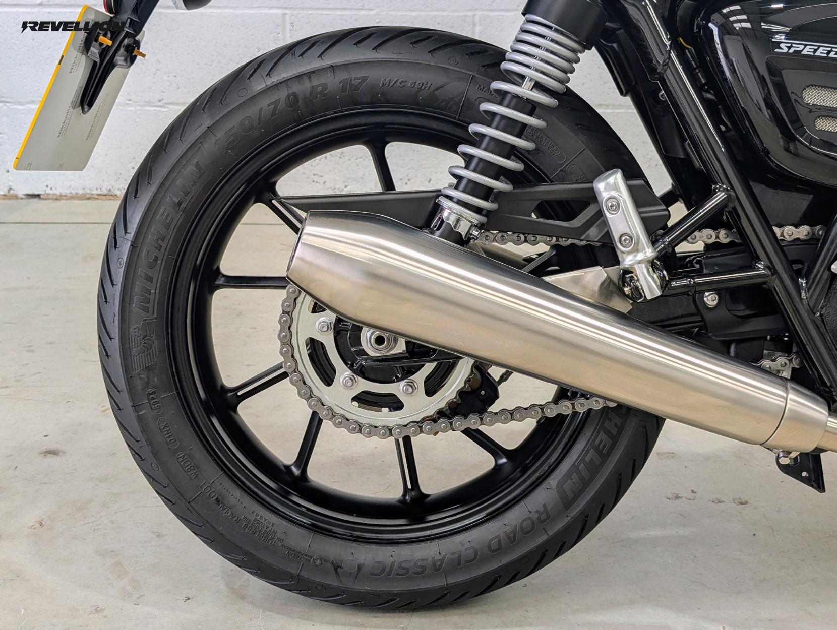 Triumph Speed Twin 900 900   Roadster/Retro Petrol   Euro 5 (65 ps)