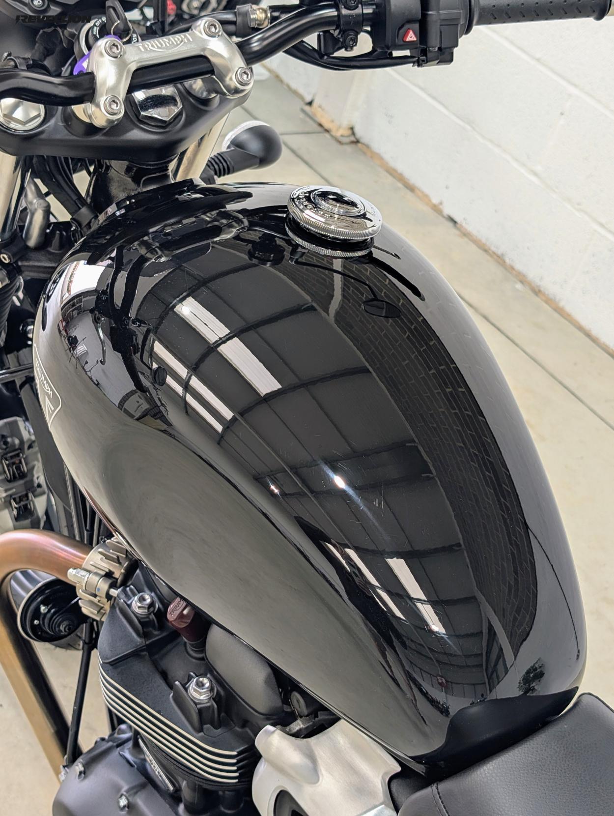 Triumph Speed Twin 900 900   Roadster/Retro Petrol   Euro 5 (65 ps)