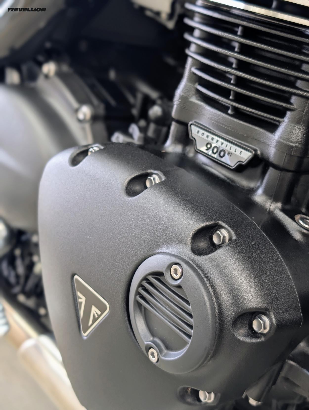 Triumph Speed Twin 900 900   Roadster/Retro Petrol   Euro 5 (65 ps)