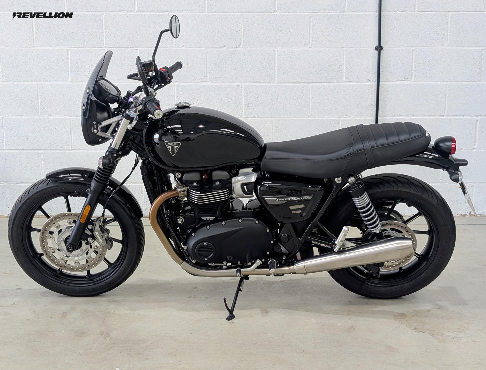 Triumph Speed Twin 900 900   Roadster/Retro Petrol   Euro 5 (65 ps)