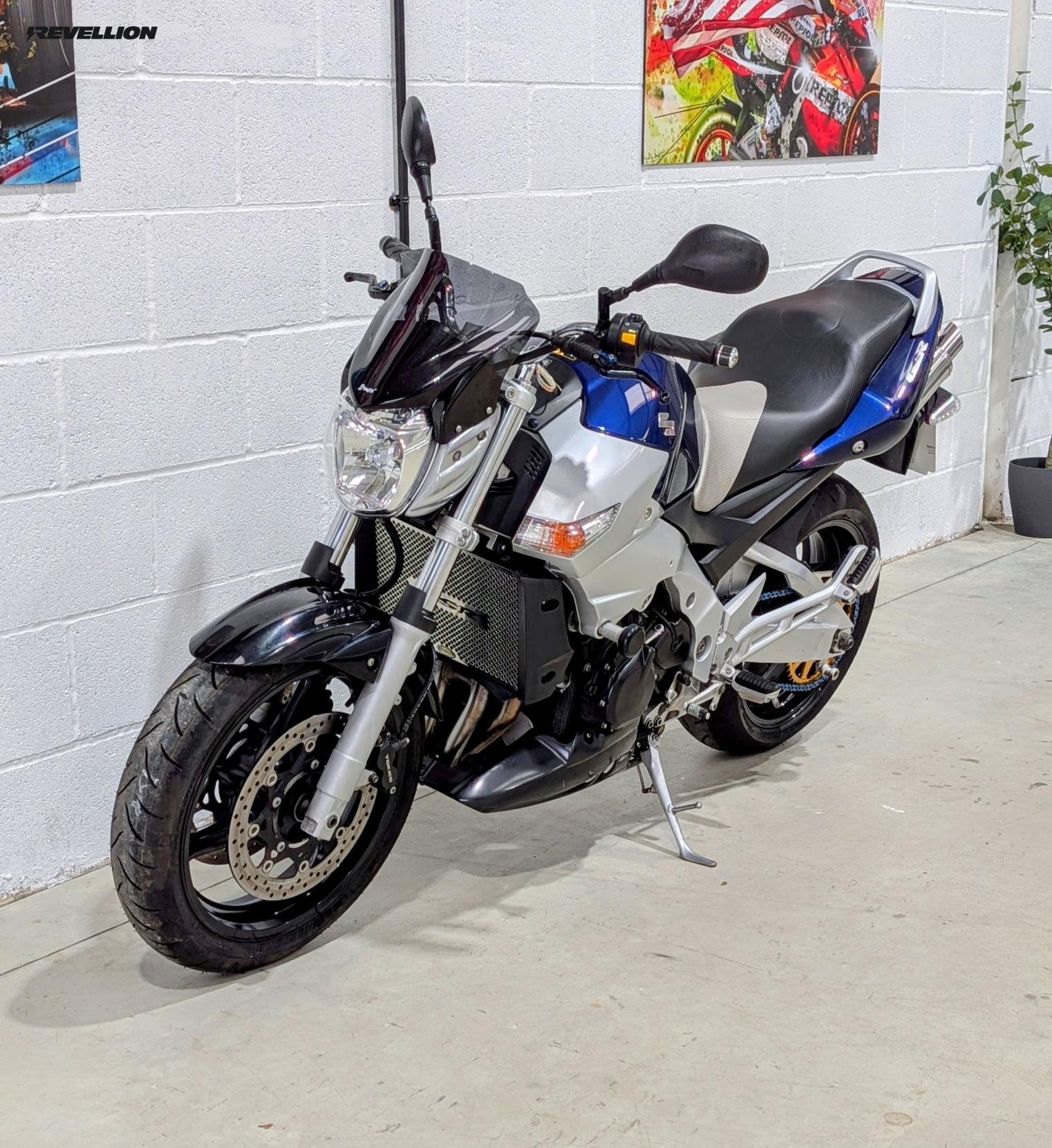 Suzuki GSR600