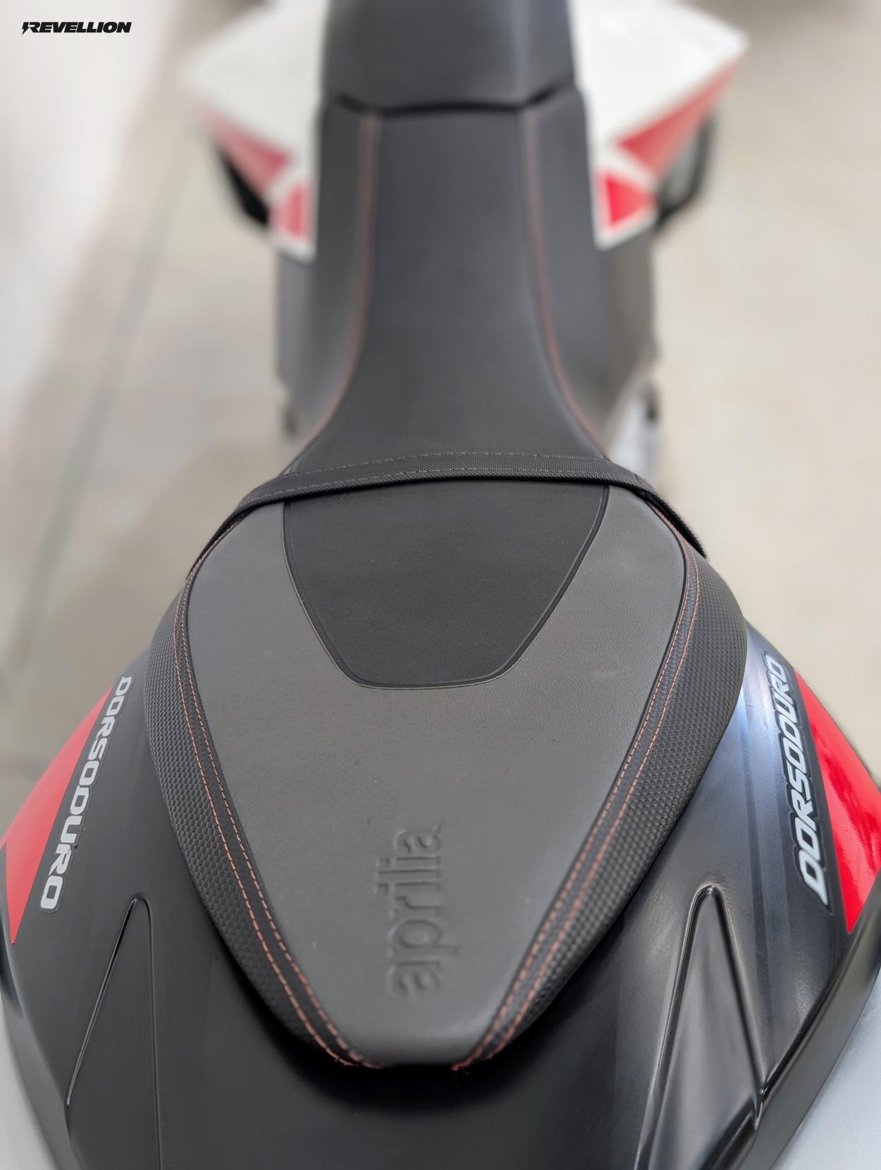 Aprilia Dorsoduro 750 Super Moto (2008 - )