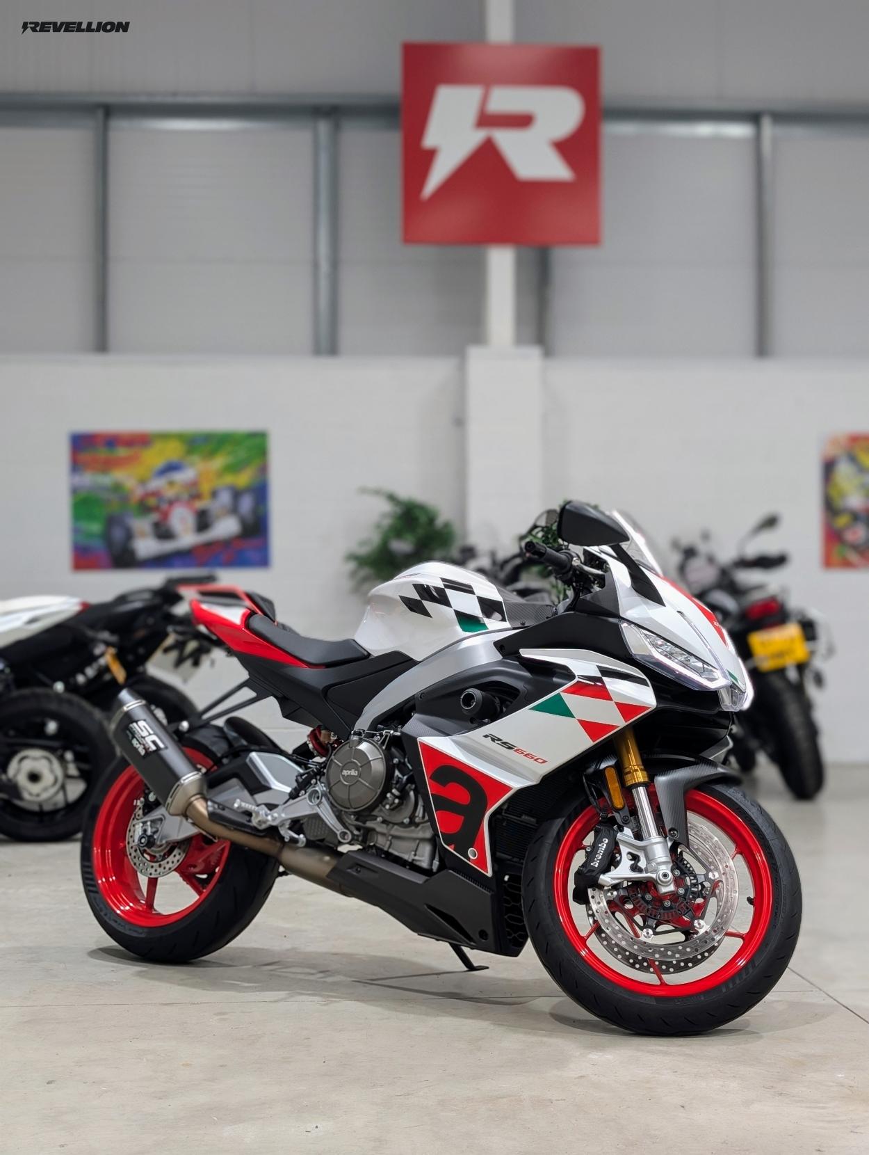 Aprilia RS 660 660 Extrema Super Sports Petrol Manual Euro 5 (99 ps)
