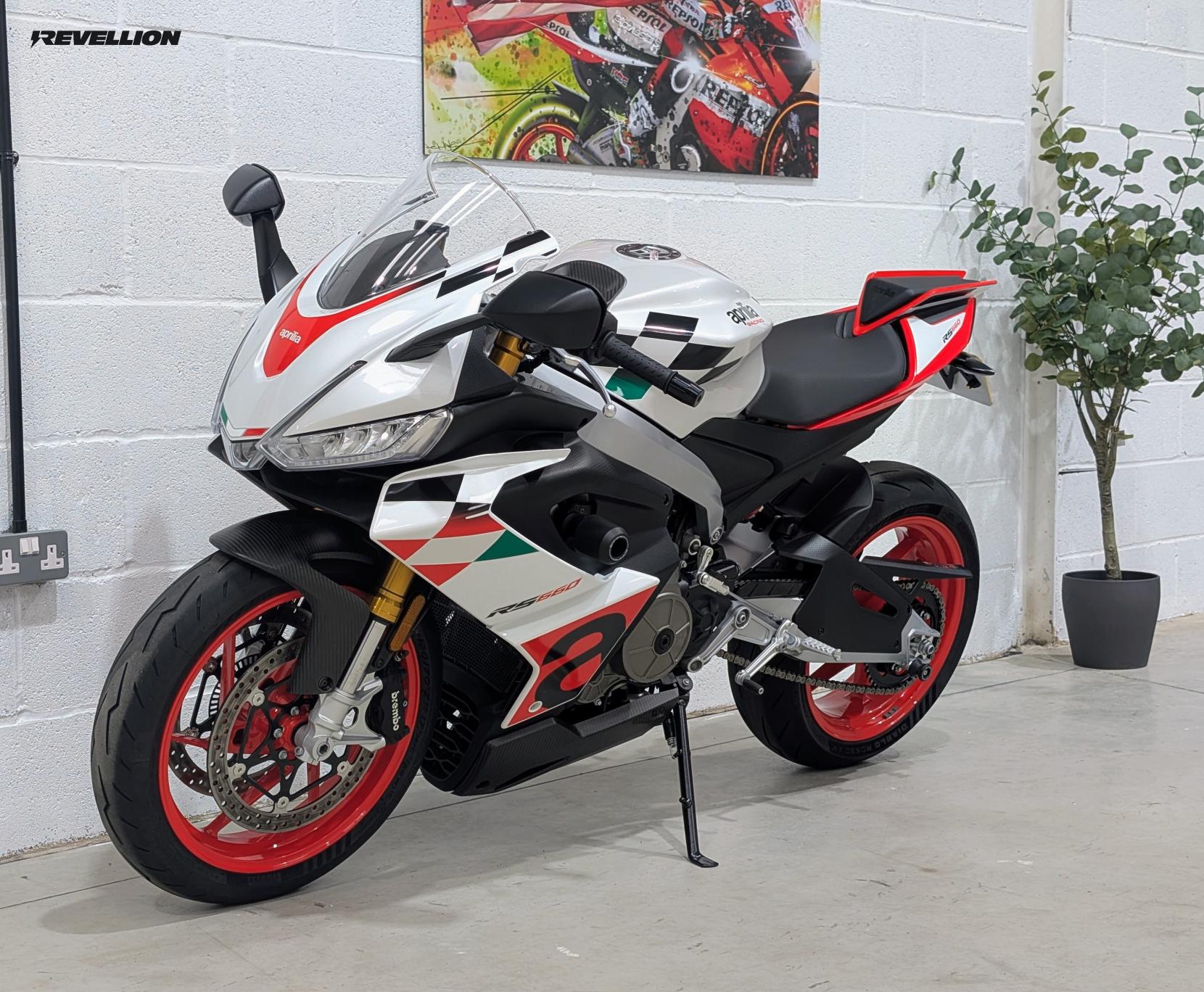 Aprilia RS 660 660 Extrema Super Sports Petrol Manual Euro 5 (99 ps)