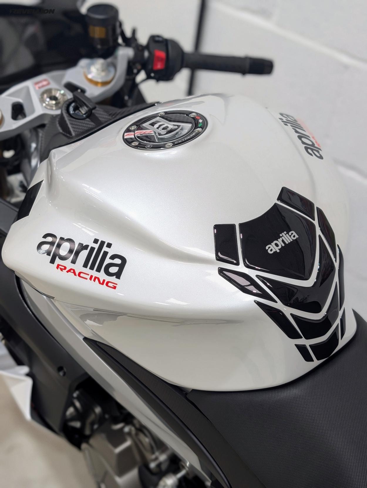 Aprilia RS 660 660 Extrema Super Sports Petrol Manual Euro 5 (99 ps)