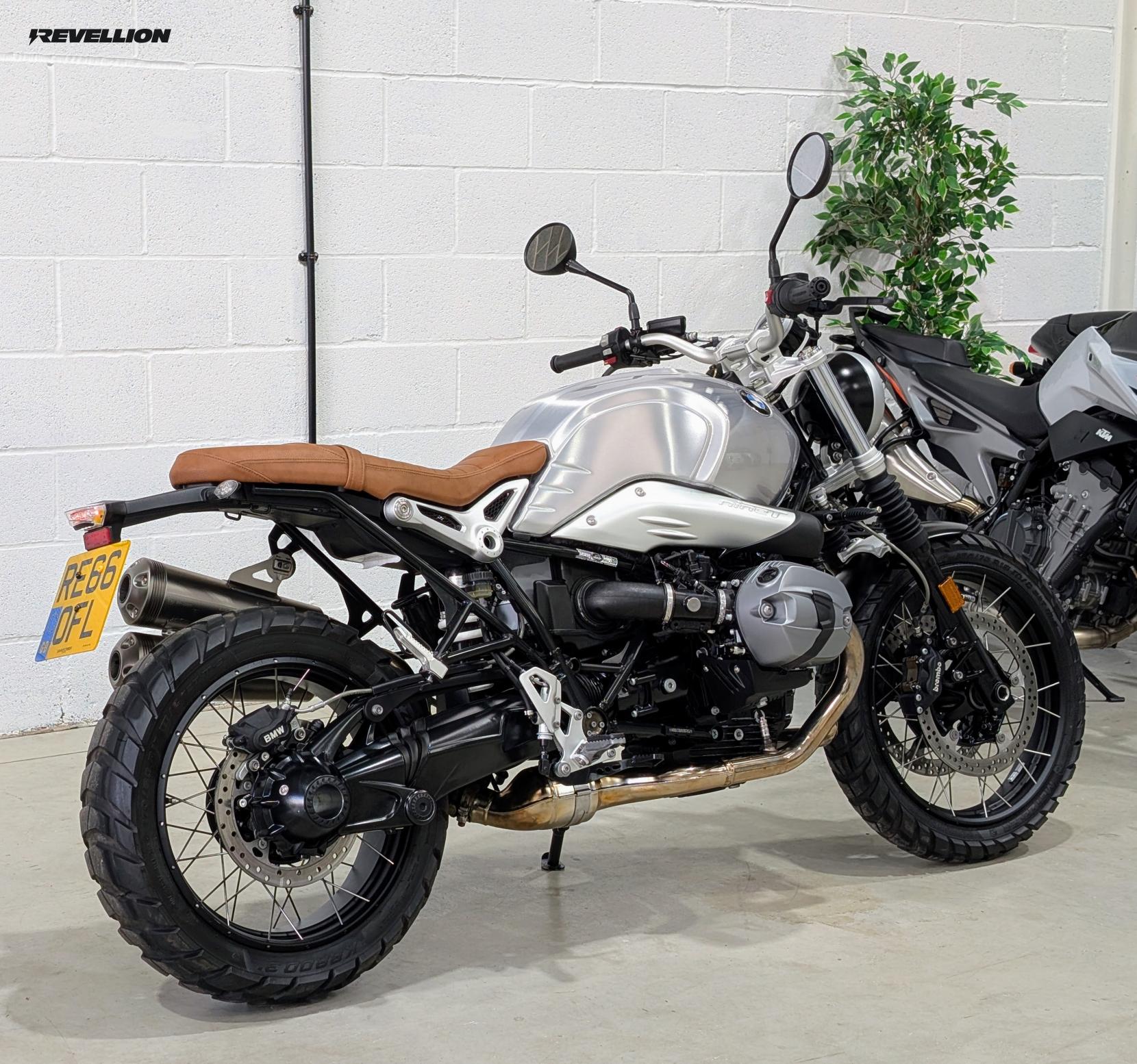 BMW R nineT Scrambler 1170 X Roadster/Retro Petrol Manual Euro 4 (110 ps)