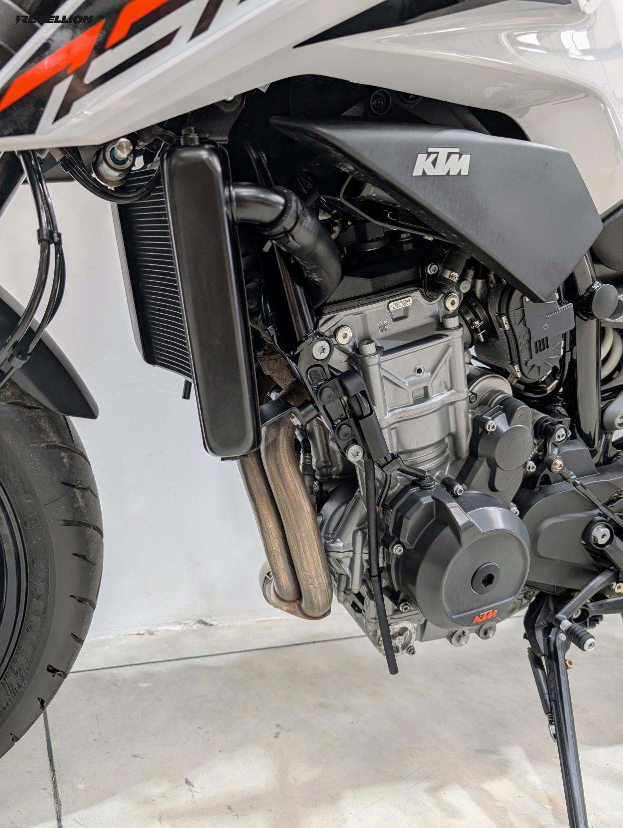 KTM 790 Duke 790 L Naked Petrol Manual X-Ring Euro 5 (95 ps)