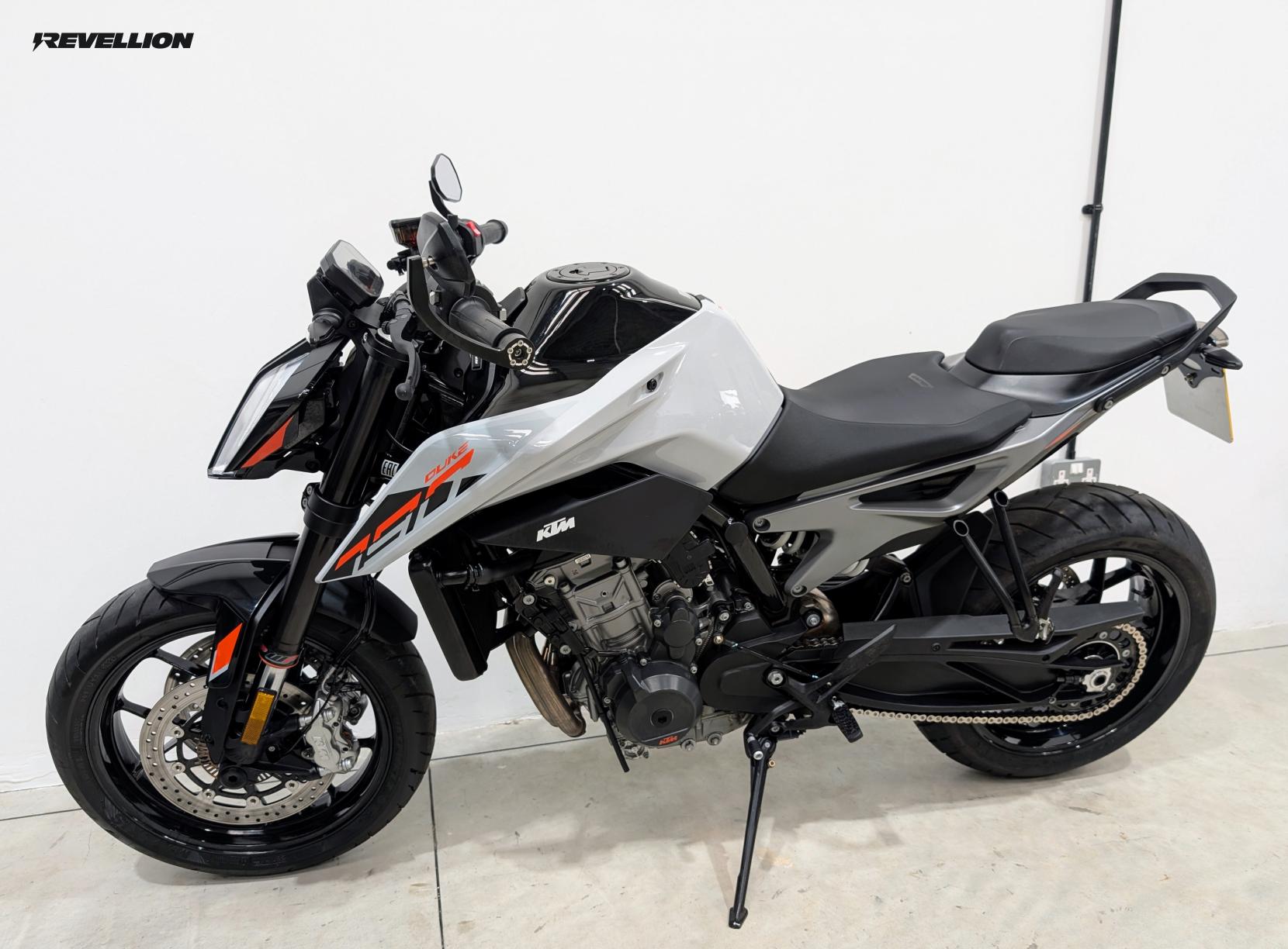 KTM 790 Duke 790 L Naked Petrol Manual X-Ring Euro 5 (95 ps)