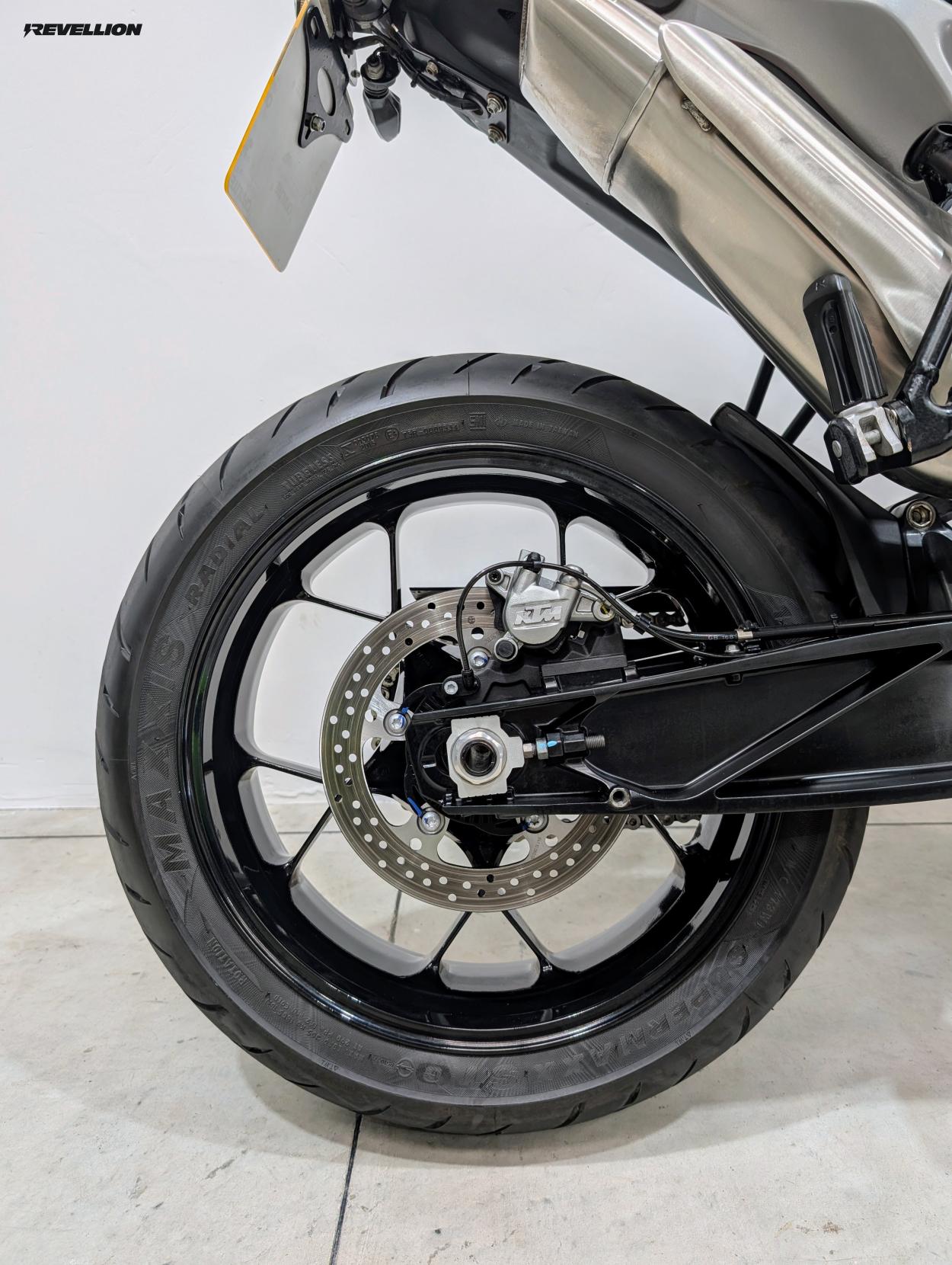 KTM 790 Duke 790 L Naked Petrol Manual X-Ring Euro 5 (95 ps)