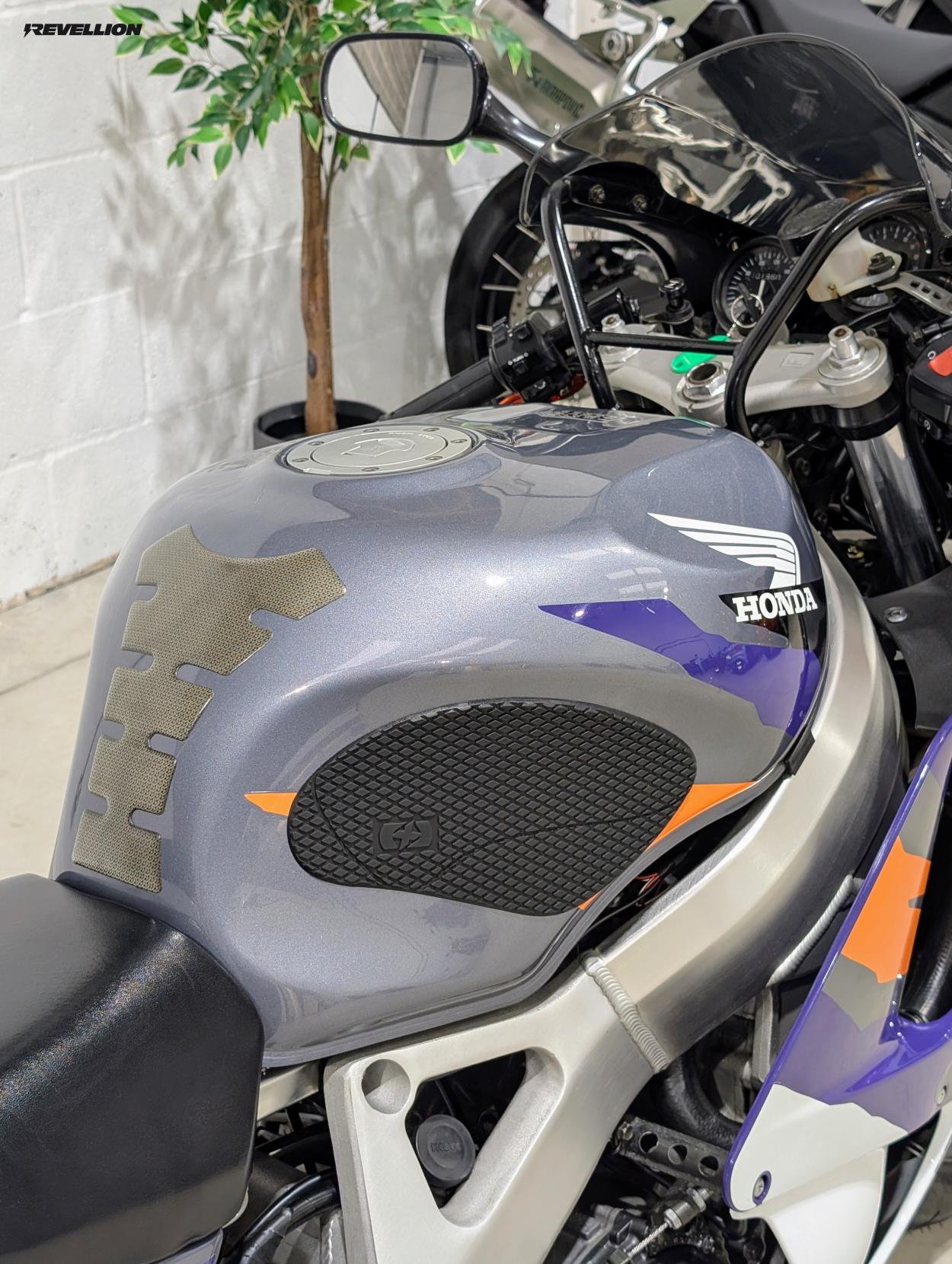Honda CBR900RR Fireblade 918cc