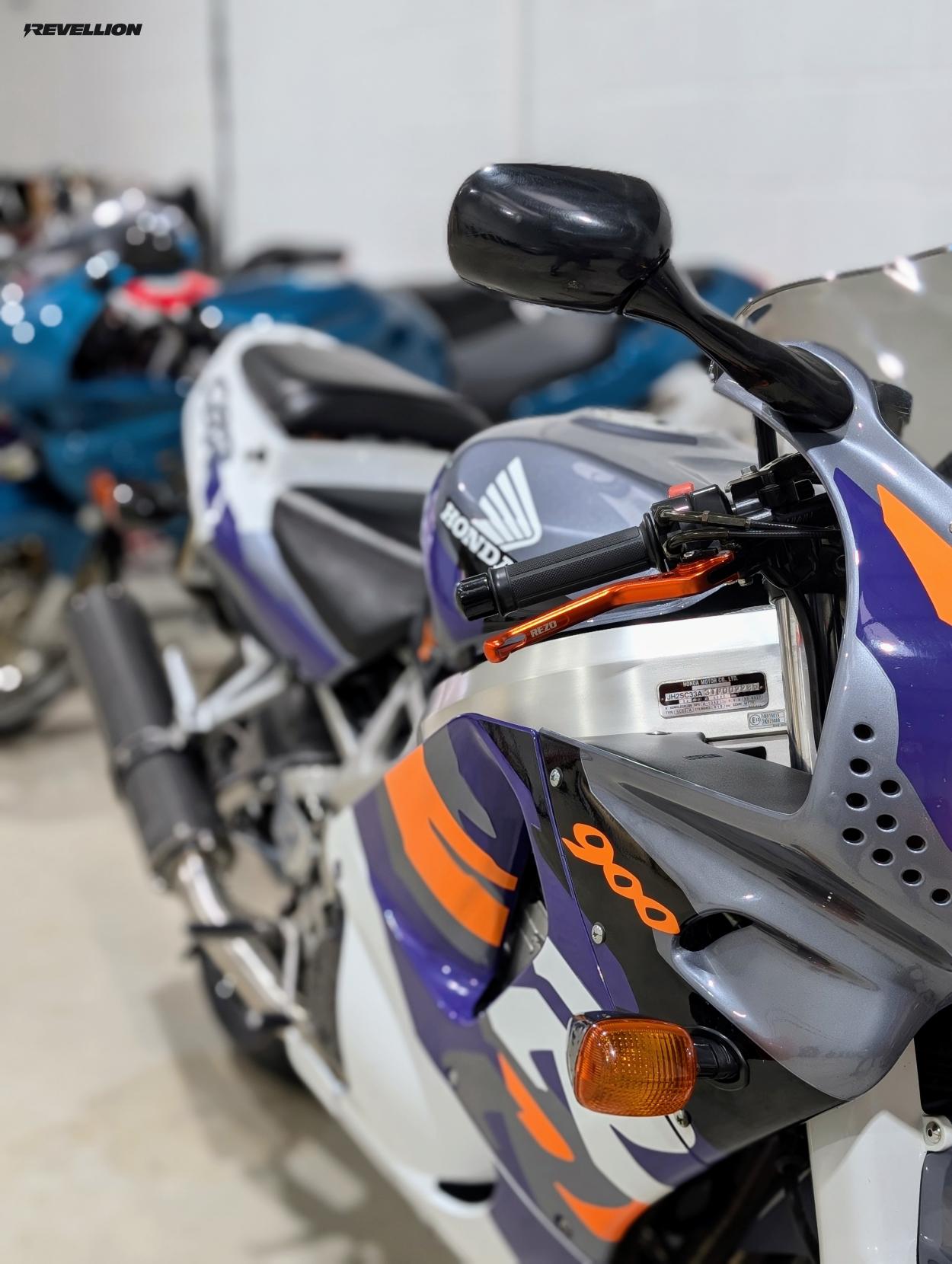 Honda CBR900RR Fireblade 918cc