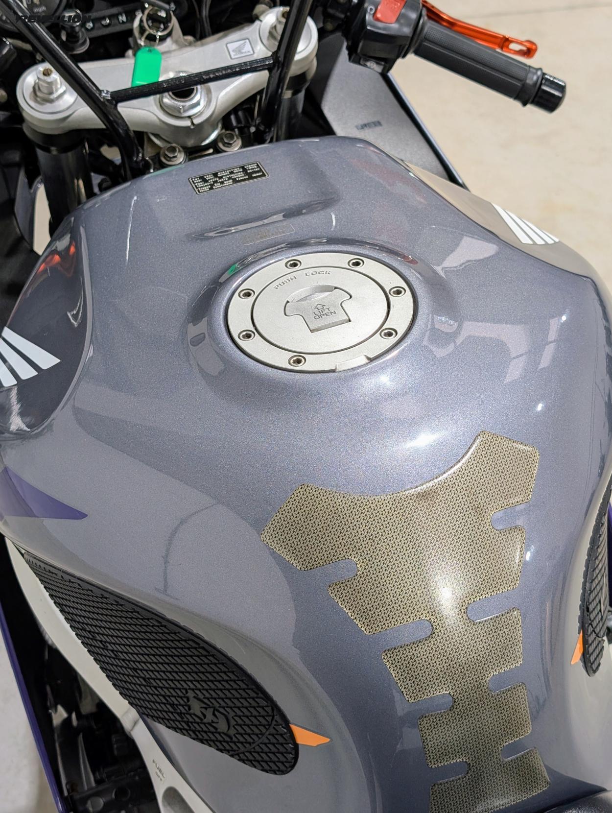 Honda CBR900RR Fireblade 918cc