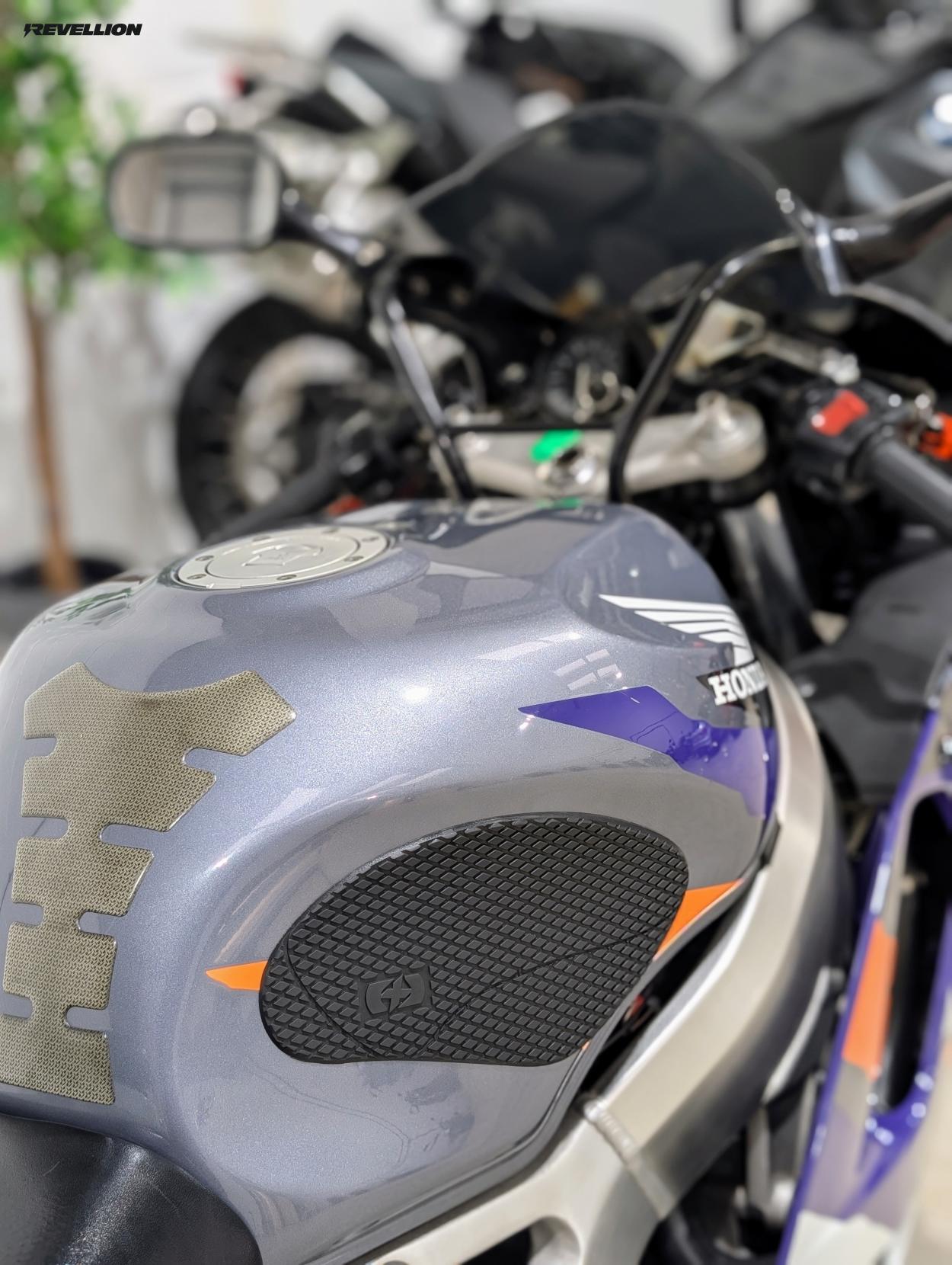 Honda CBR900RR Fireblade 918cc