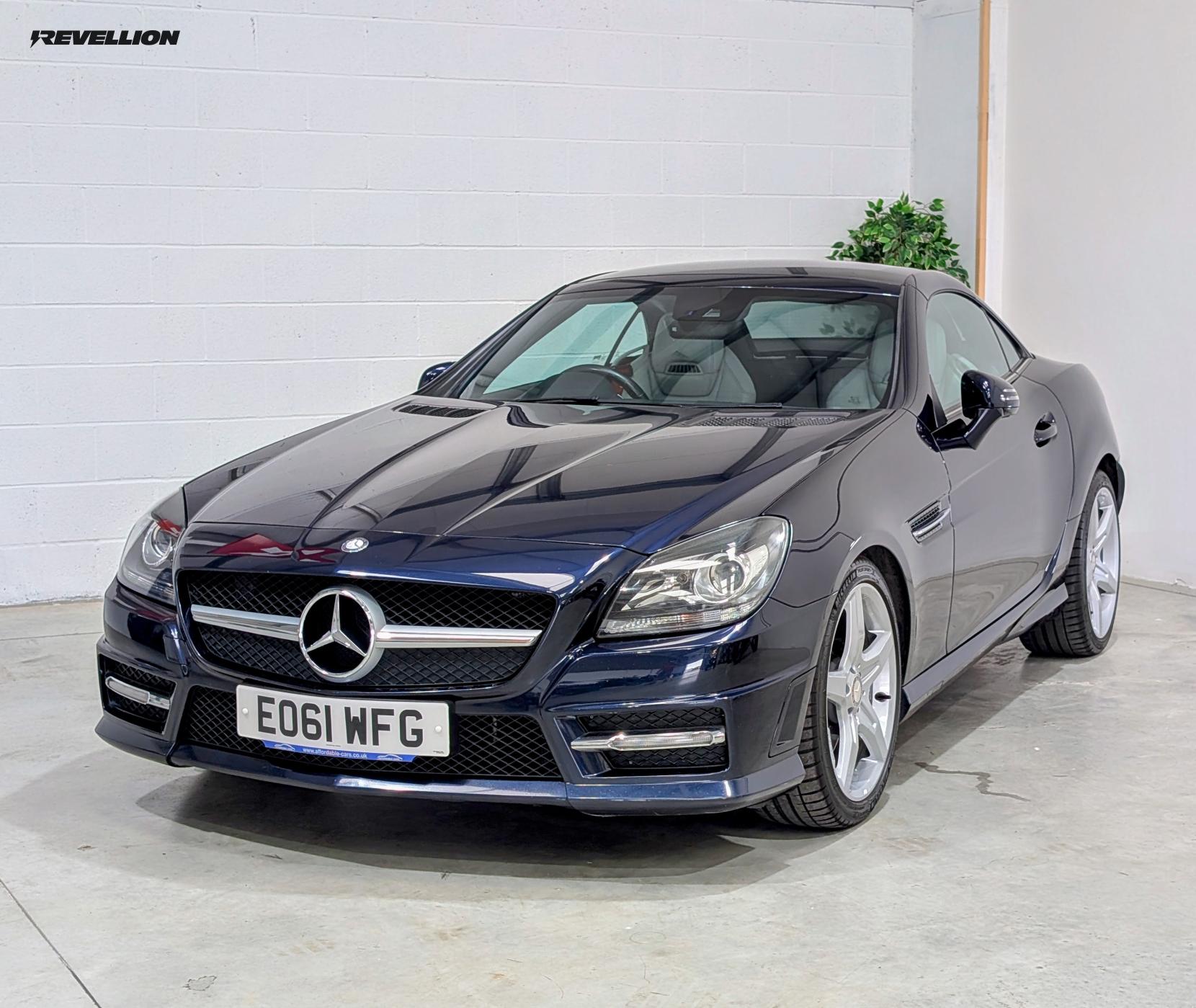 Mercedes-Benz SLK 3.5 SLK350 BlueEfficiency AMG Sport Edition 125 Convertible 2dr Petrol G-Tronic+ Euro 5 (s/s) (306 ps)
