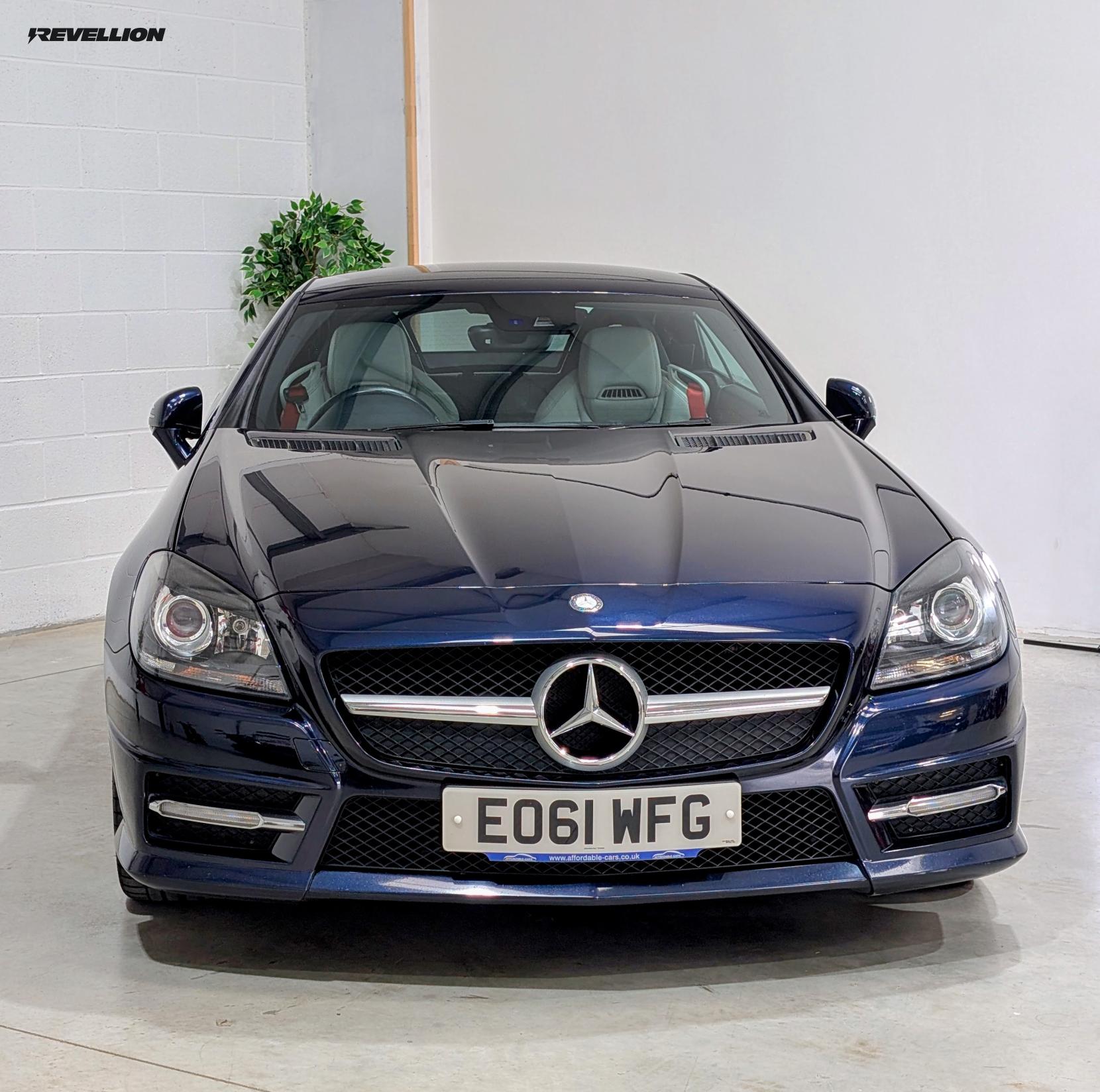 Mercedes-Benz SLK 3.5 SLK350 BlueEfficiency AMG Sport Edition 125 Convertible 2dr Petrol G-Tronic+ Euro 5 (s/s) (306 ps)