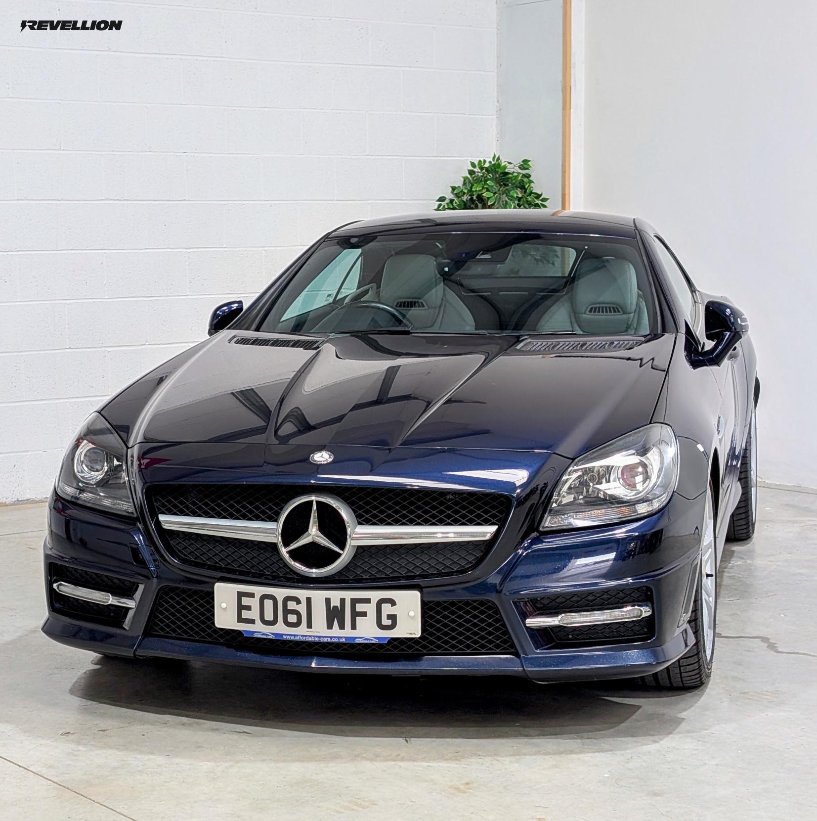 Mercedes-Benz SLK 3.5 SLK350 BlueEfficiency AMG Sport Edition 125 Convertible 2dr Petrol G-Tronic+ Euro 5 (s/s) (306 ps)
