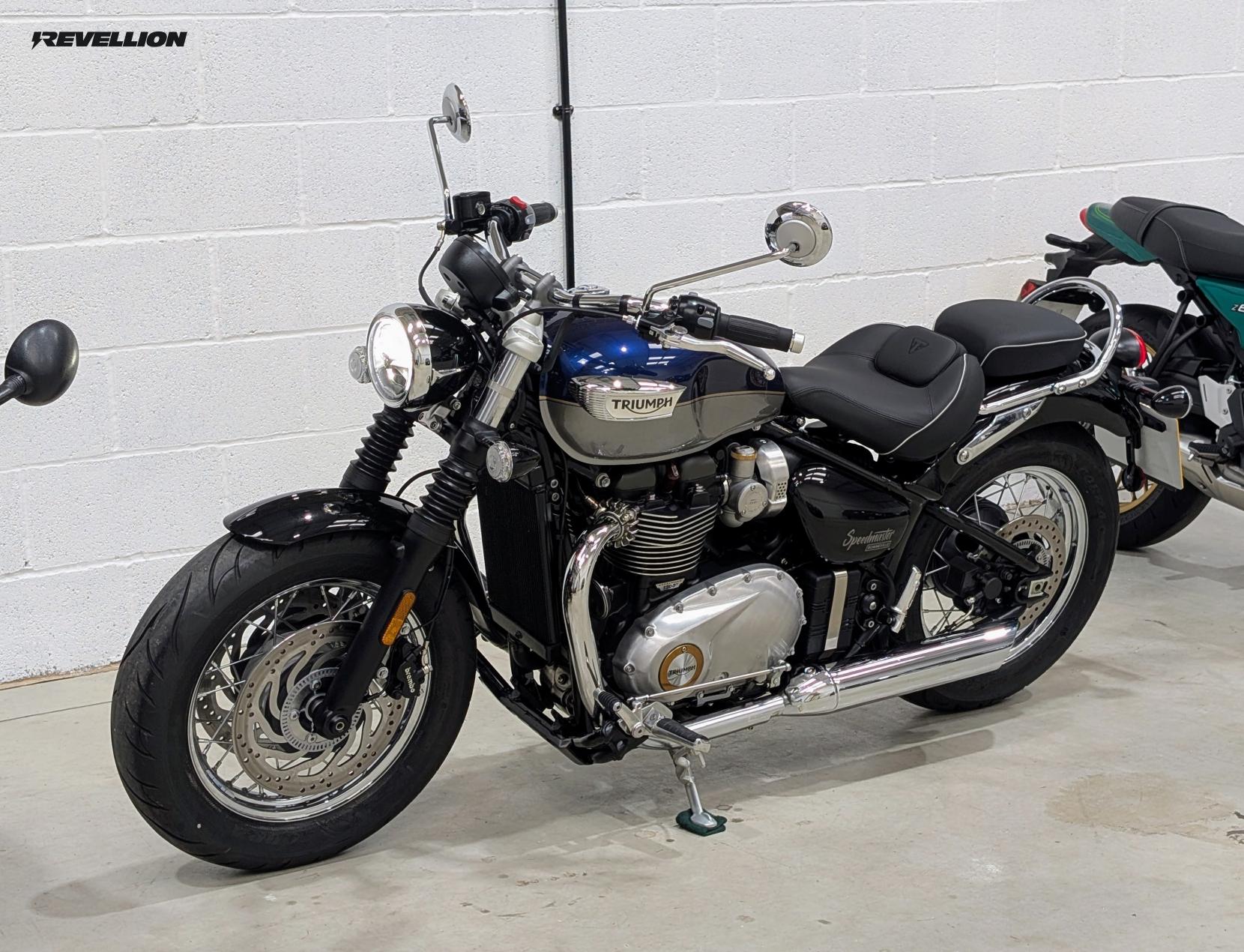 Triumph Speedmaster 1200 1200 Custom Cruiser Petrol Manual Euro 5 (79 ps)