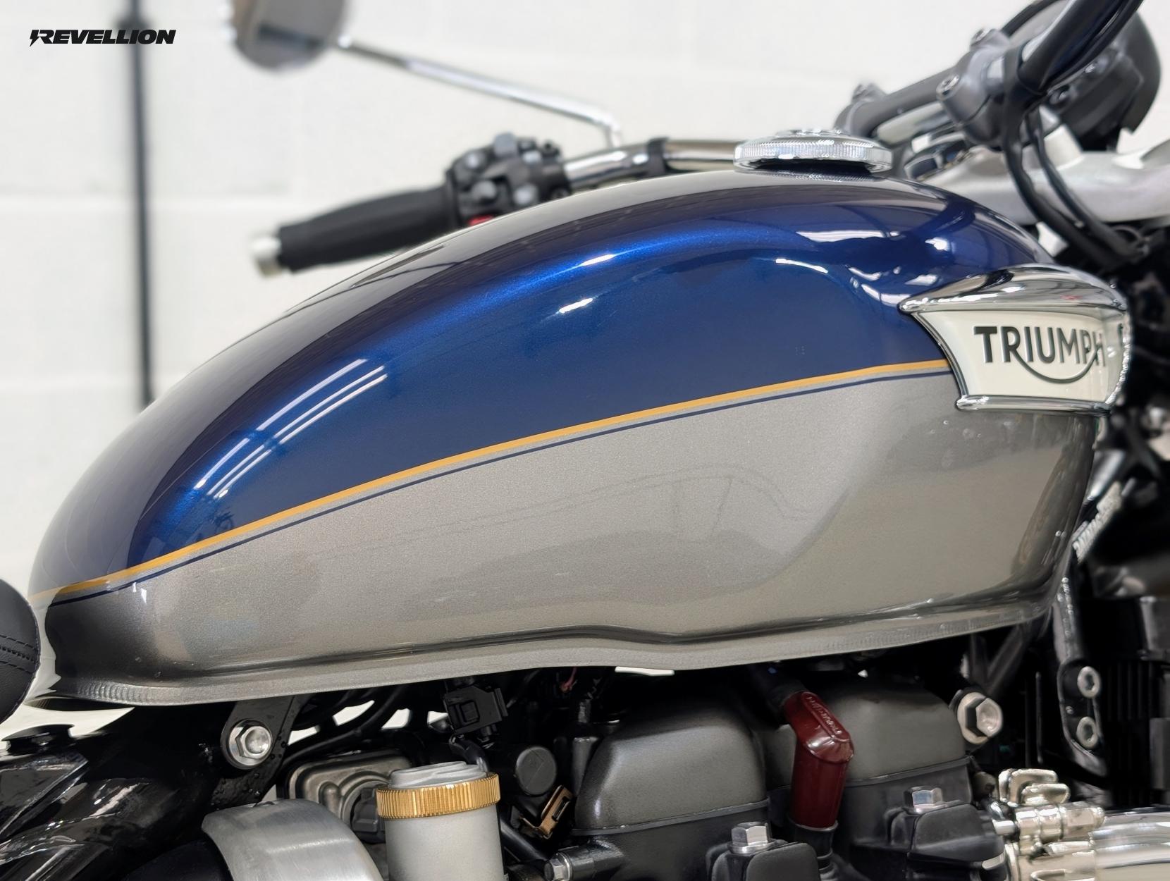 Triumph Speedmaster 1200 1200 Custom Cruiser Petrol Manual Euro 5 (79 ps)