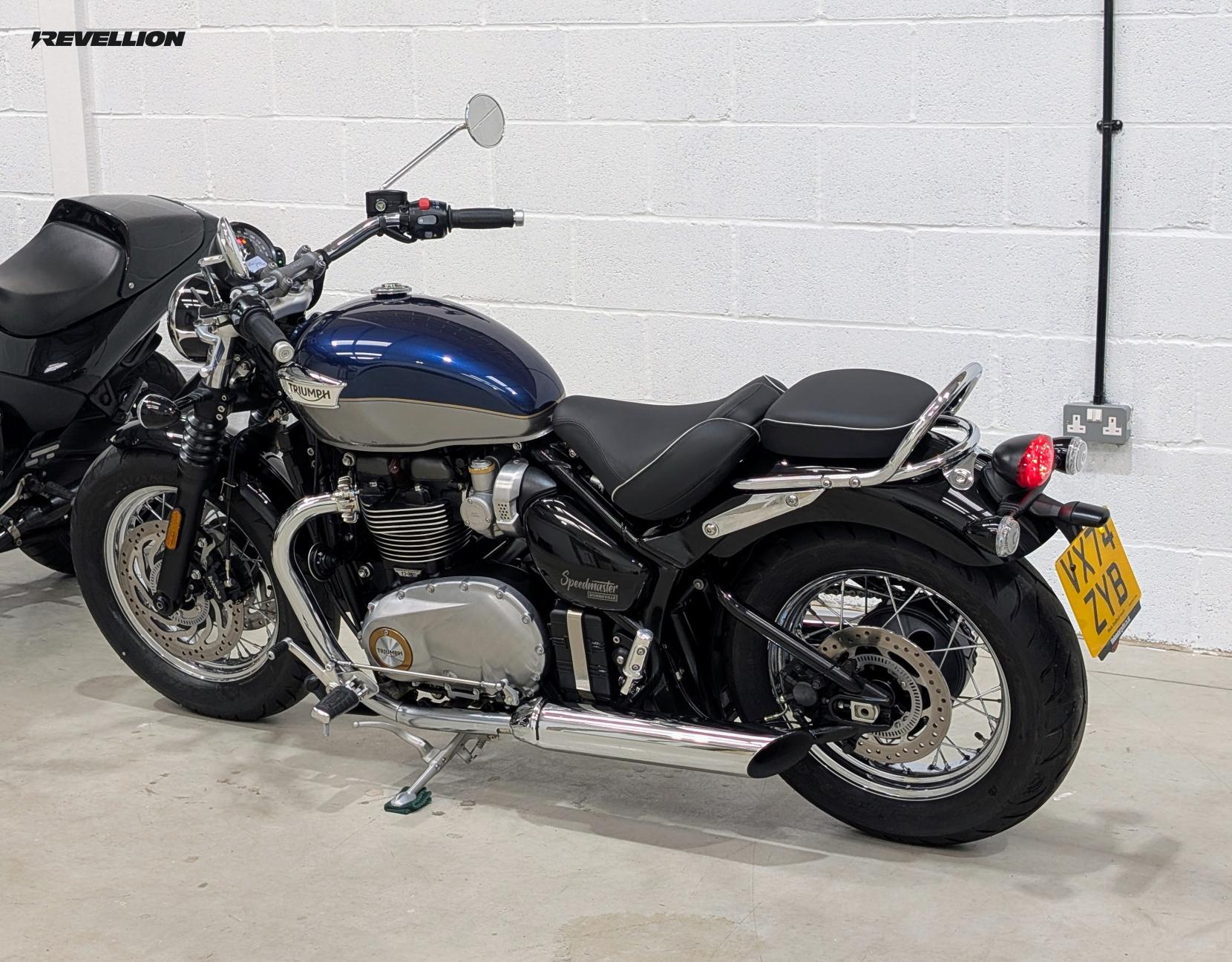 Triumph Speedmaster 1200 1200 Custom Cruiser Petrol Manual Euro 5 (79 ps)