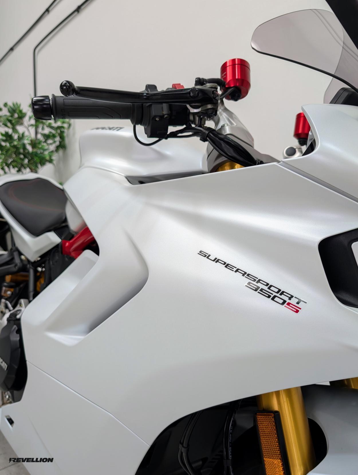 Ducati Supersport 950 S 950 Super Sports Petrol Ducati Quick Shift Euro 5 (110 ps)