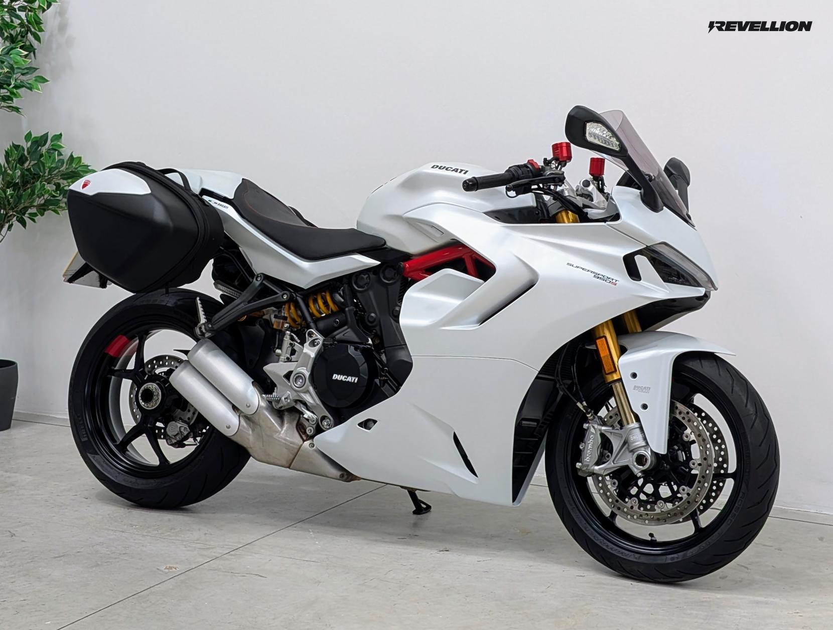 Ducati Supersport 950 S 950 Super Sports Petrol Ducati Quick Shift Euro 5 (110 ps)