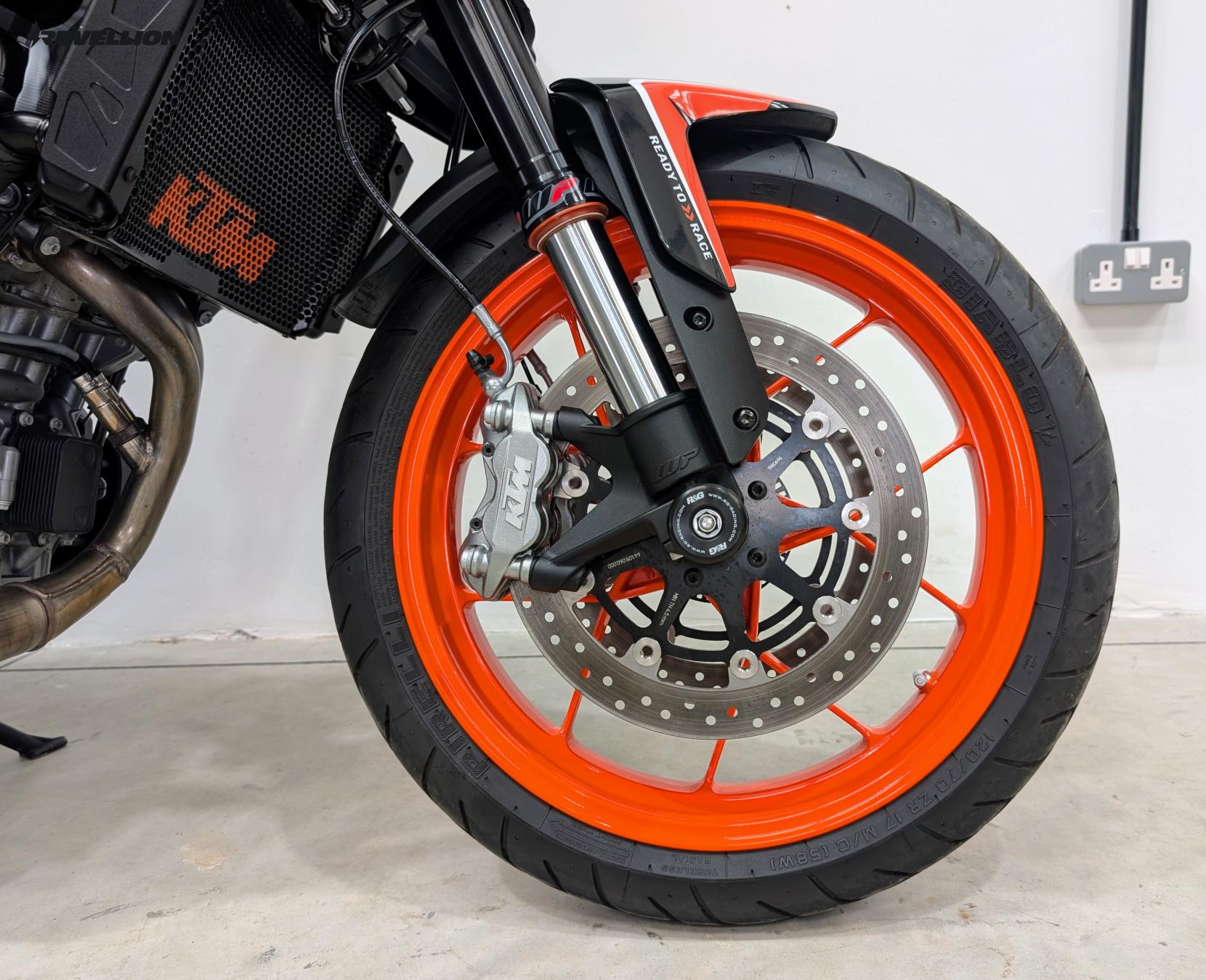 KTM 790 Duke 790 Naked Petrol Manual Euro 4 (105 ps)