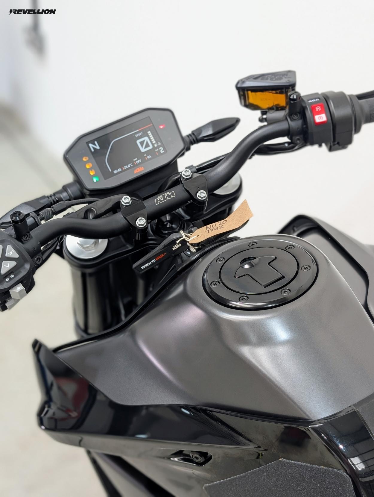 KTM 790 Duke 790 Naked Petrol Manual Euro 4 (105 ps)