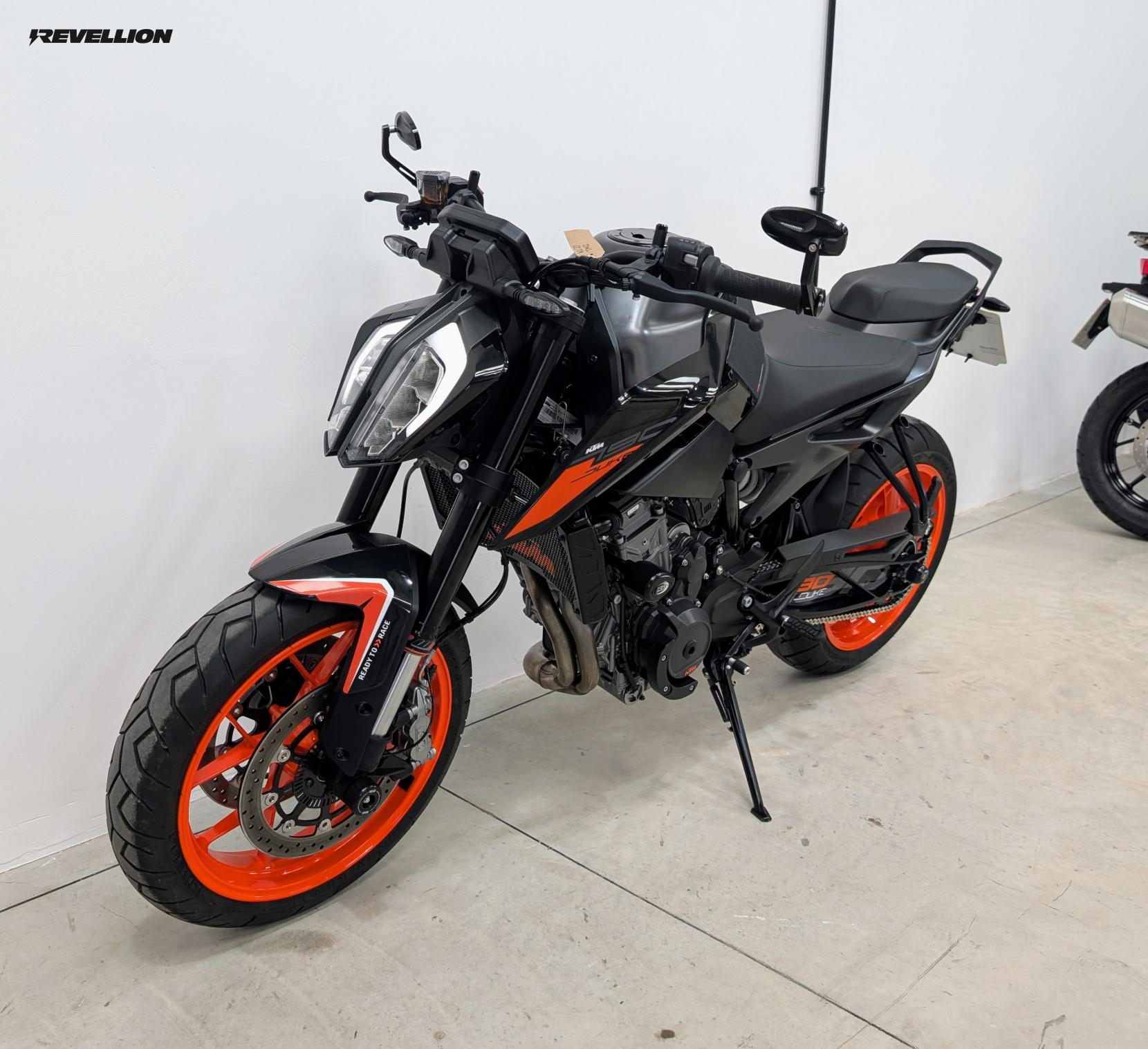 KTM 790 Duke 790 Naked Petrol Manual Euro 4 (105 ps)